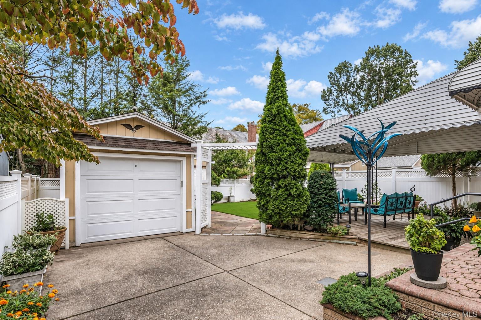 44 Capitol Avenue Property Photo 26