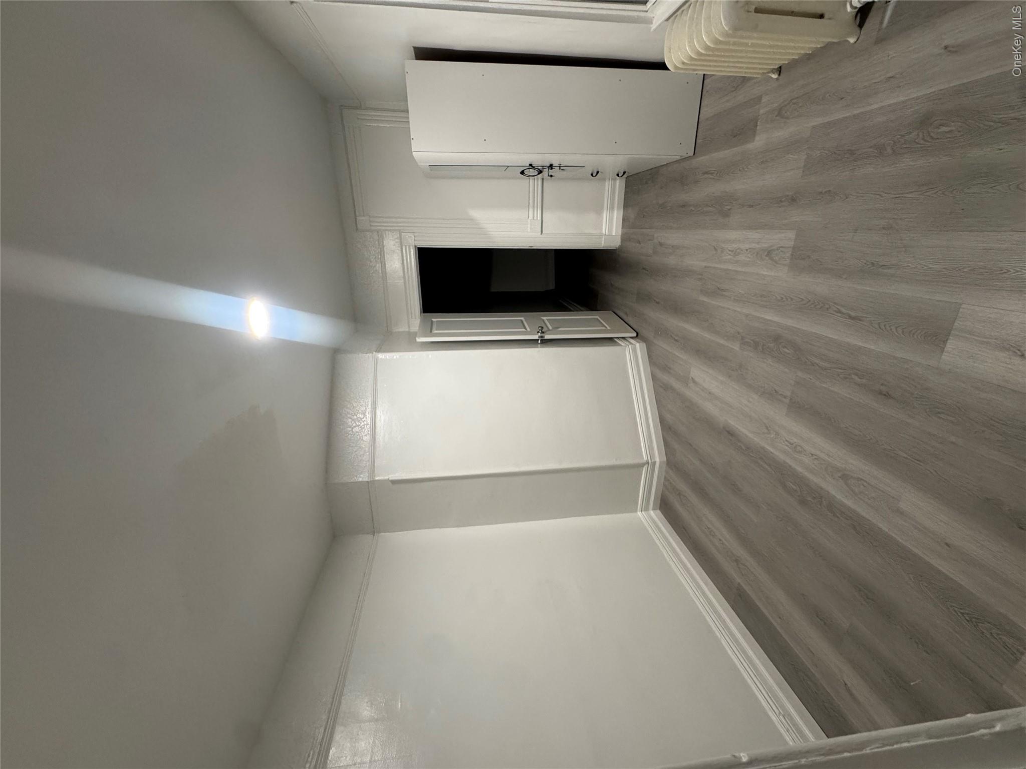 255 Ridgewood 2 Property Photo 6