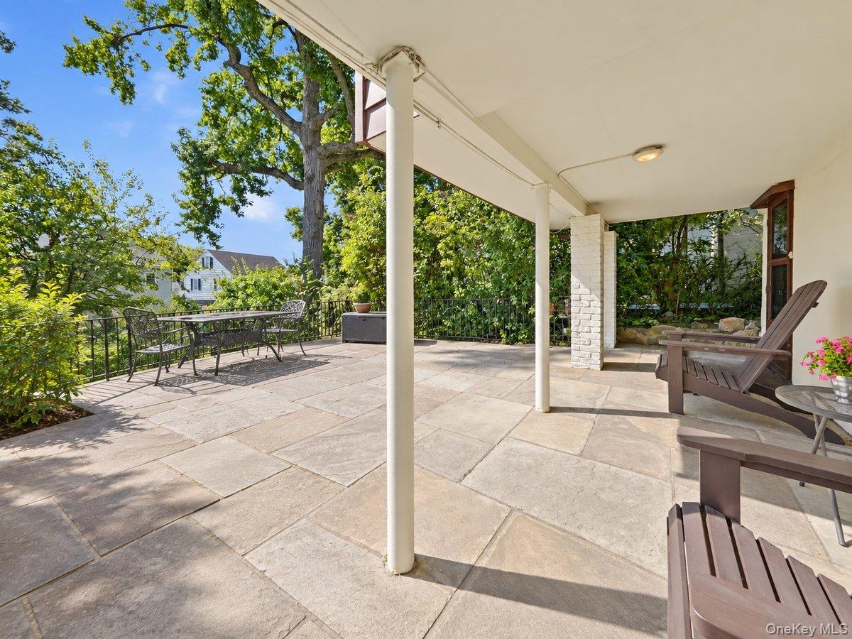 26 Huntington Drive Property Photo 30