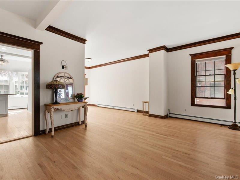 39 12th Avenue Property Photo 7