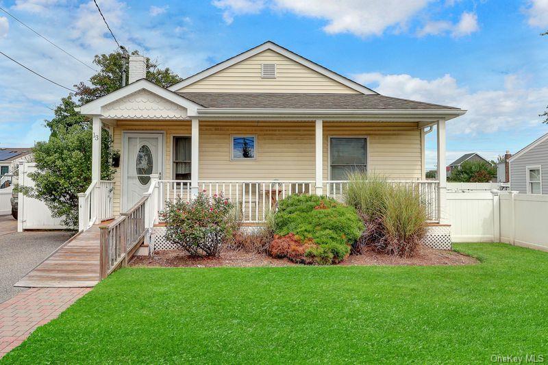13 Barry Road Property Photo 1