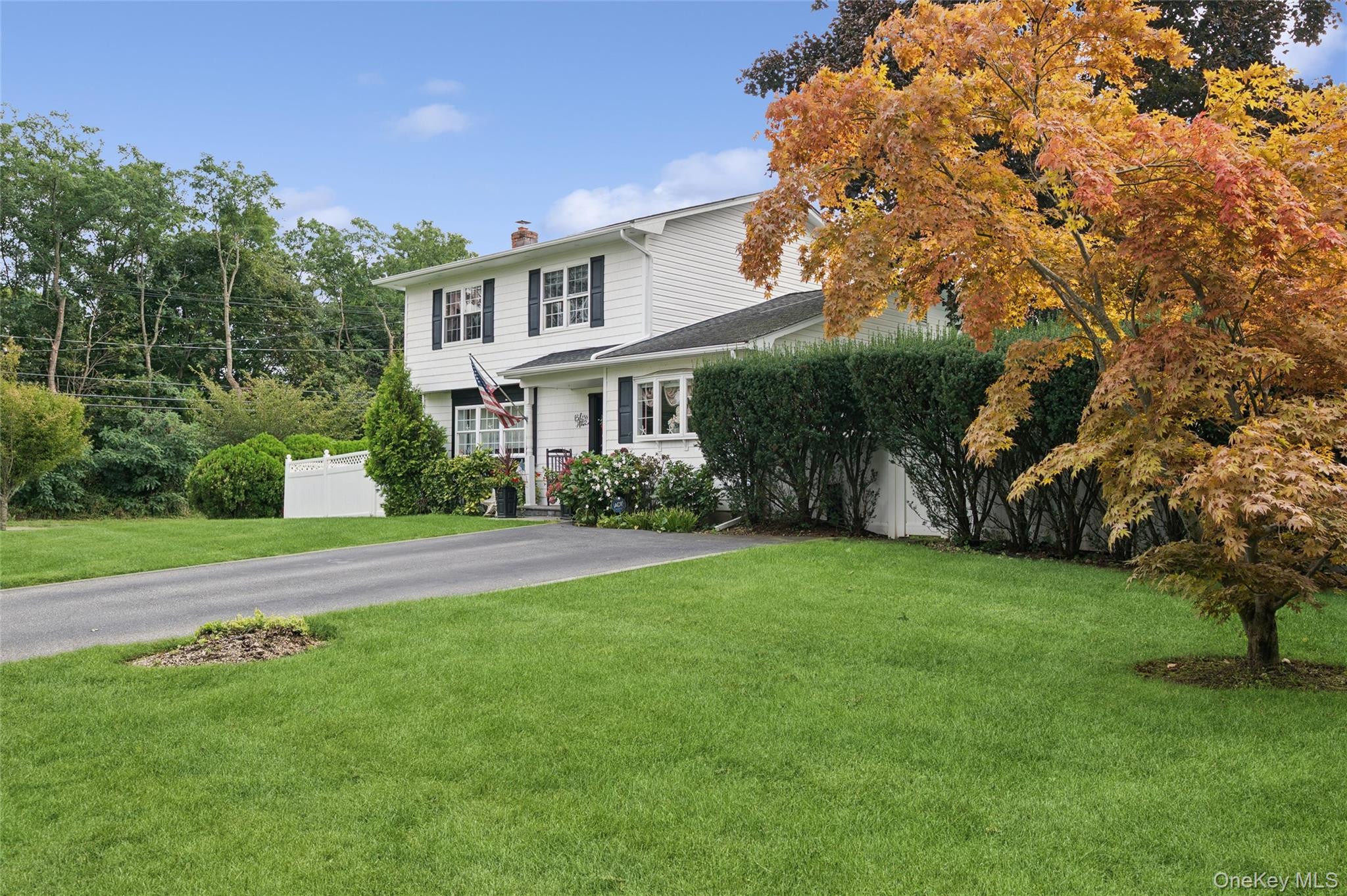 50 Plane Tree Lane Property Photo 3
