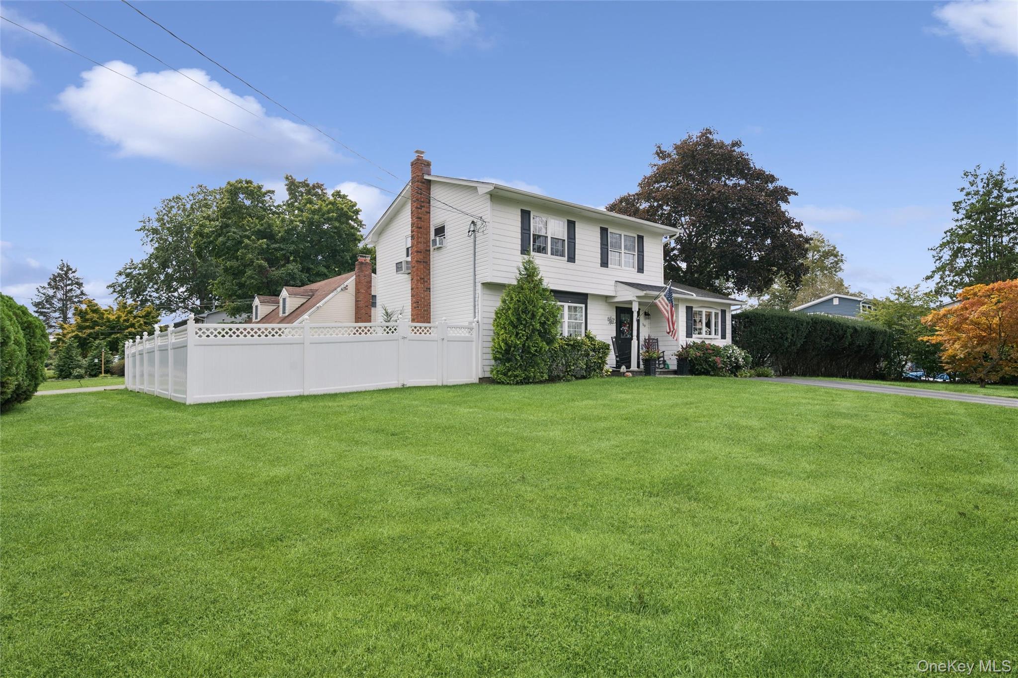 50 Plane Tree Lane Property Photo 4