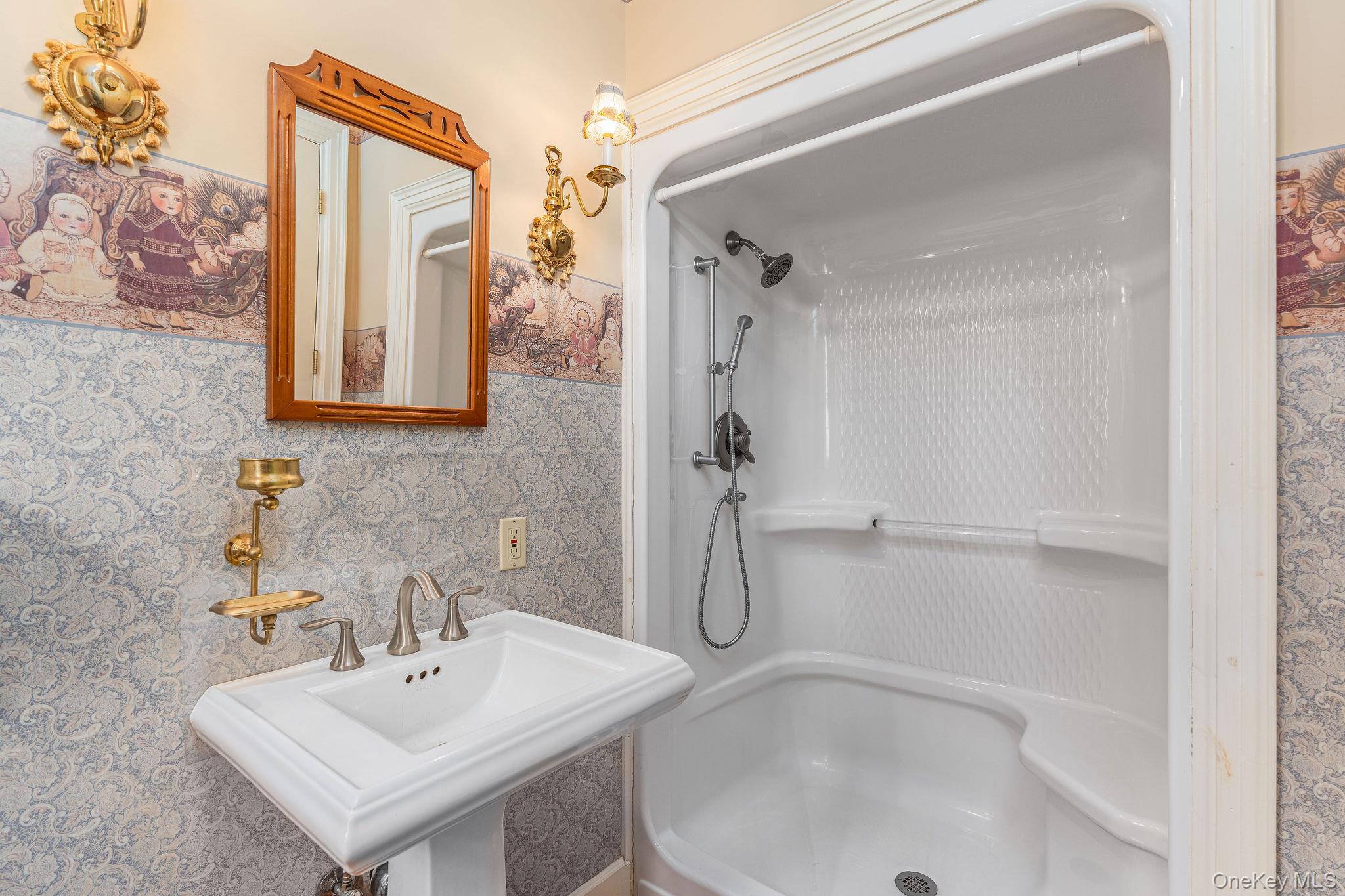 9680 N Bayview Road Property Photo 23