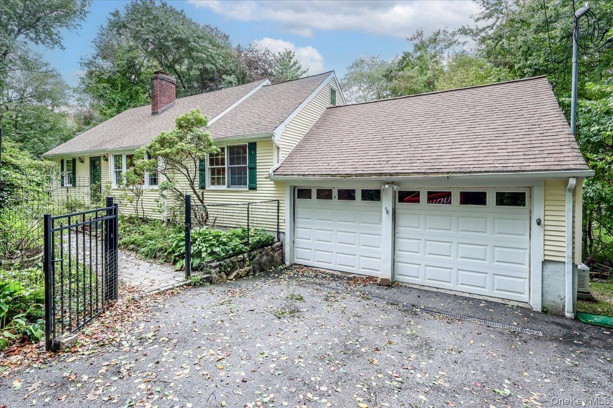 6 David Drive Property Photo 2