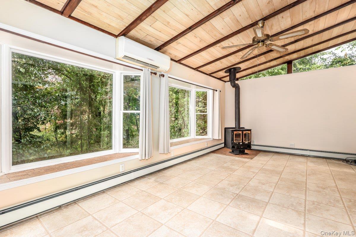 6 David Drive Property Photo 11