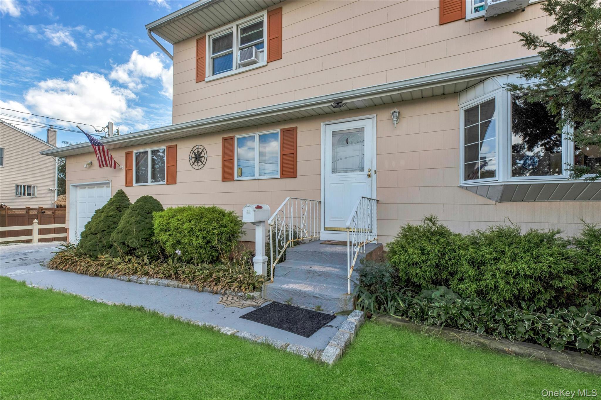 1208 America Avenue Property Photo 1