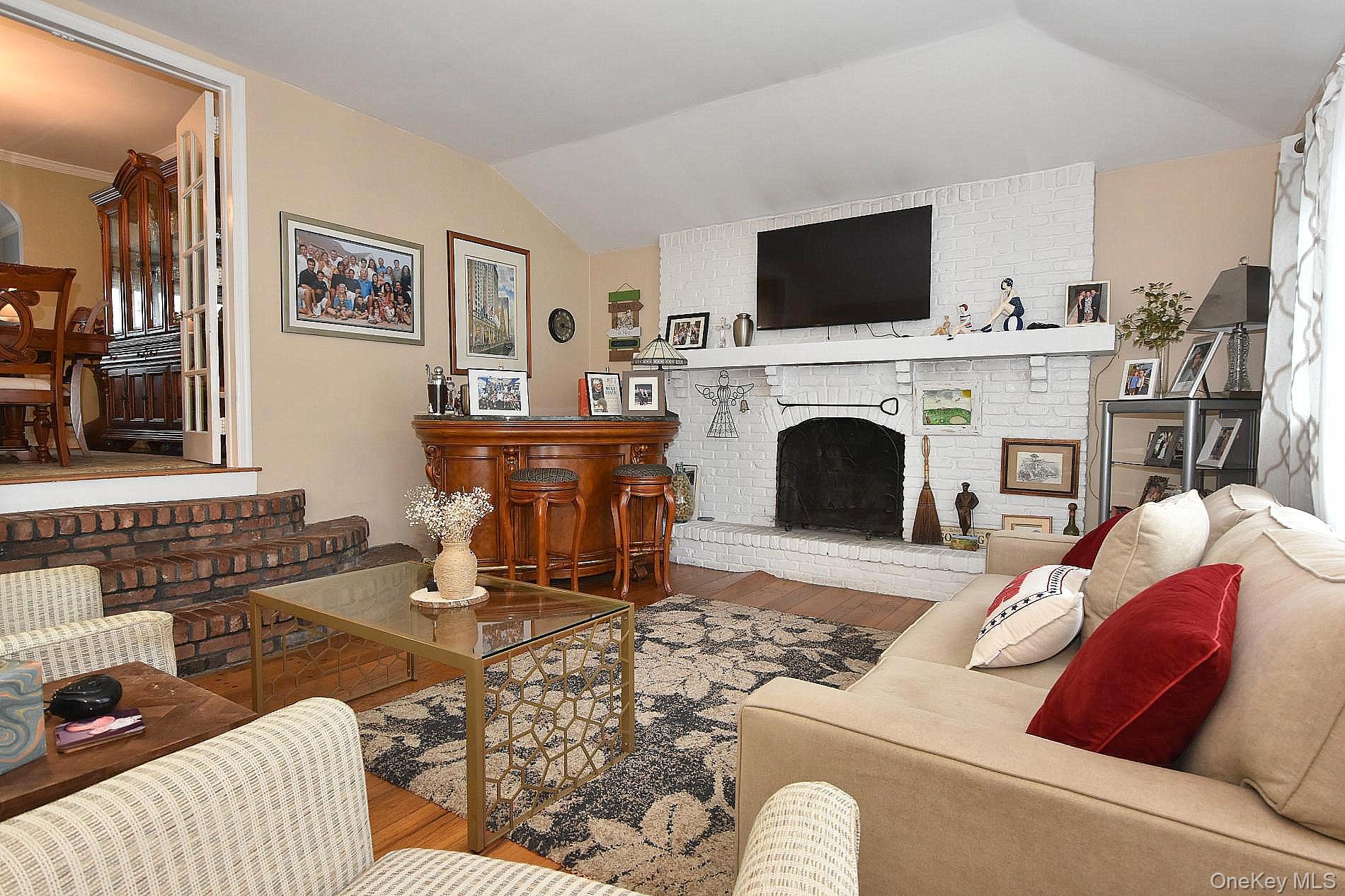10 Alton Court Property Photo 10