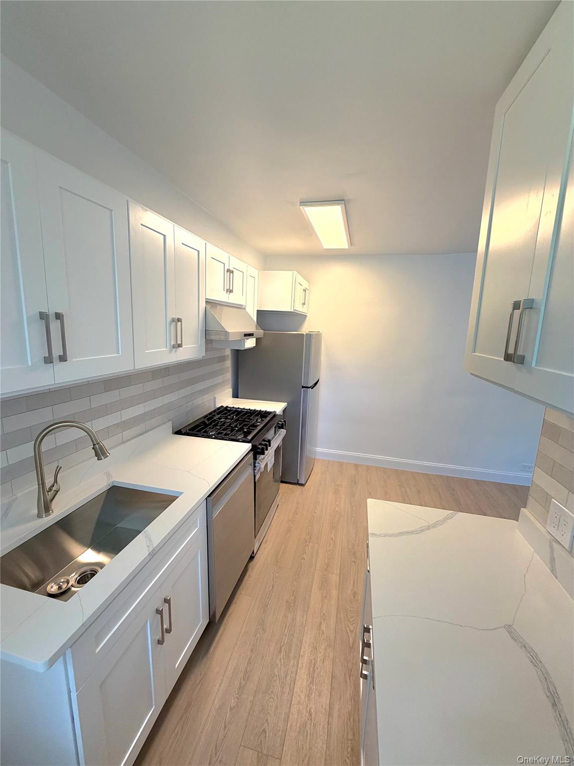 22-27 76th Street B2 Property Photo 16