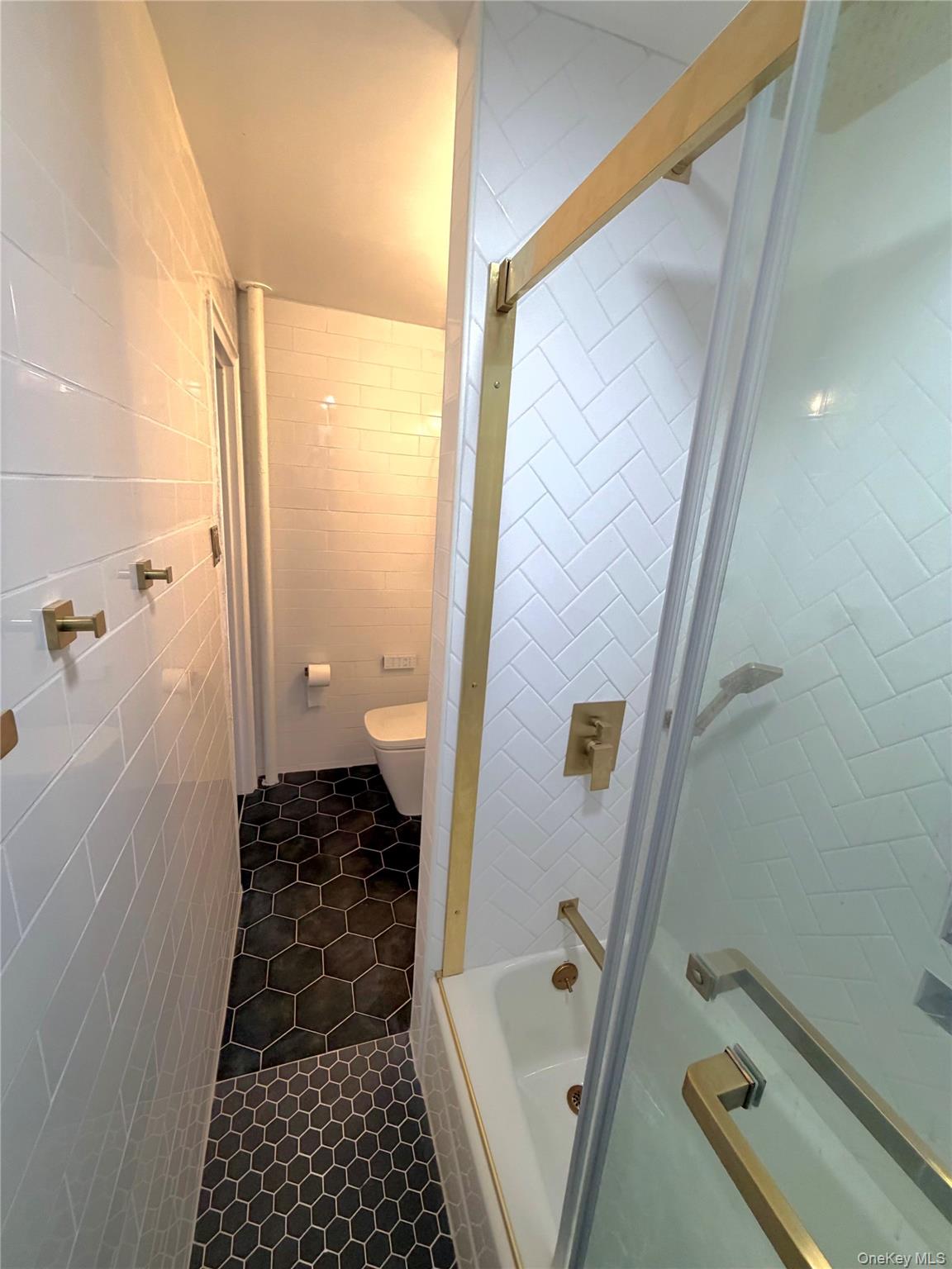 22-27 76th Street B2 Property Photo 20