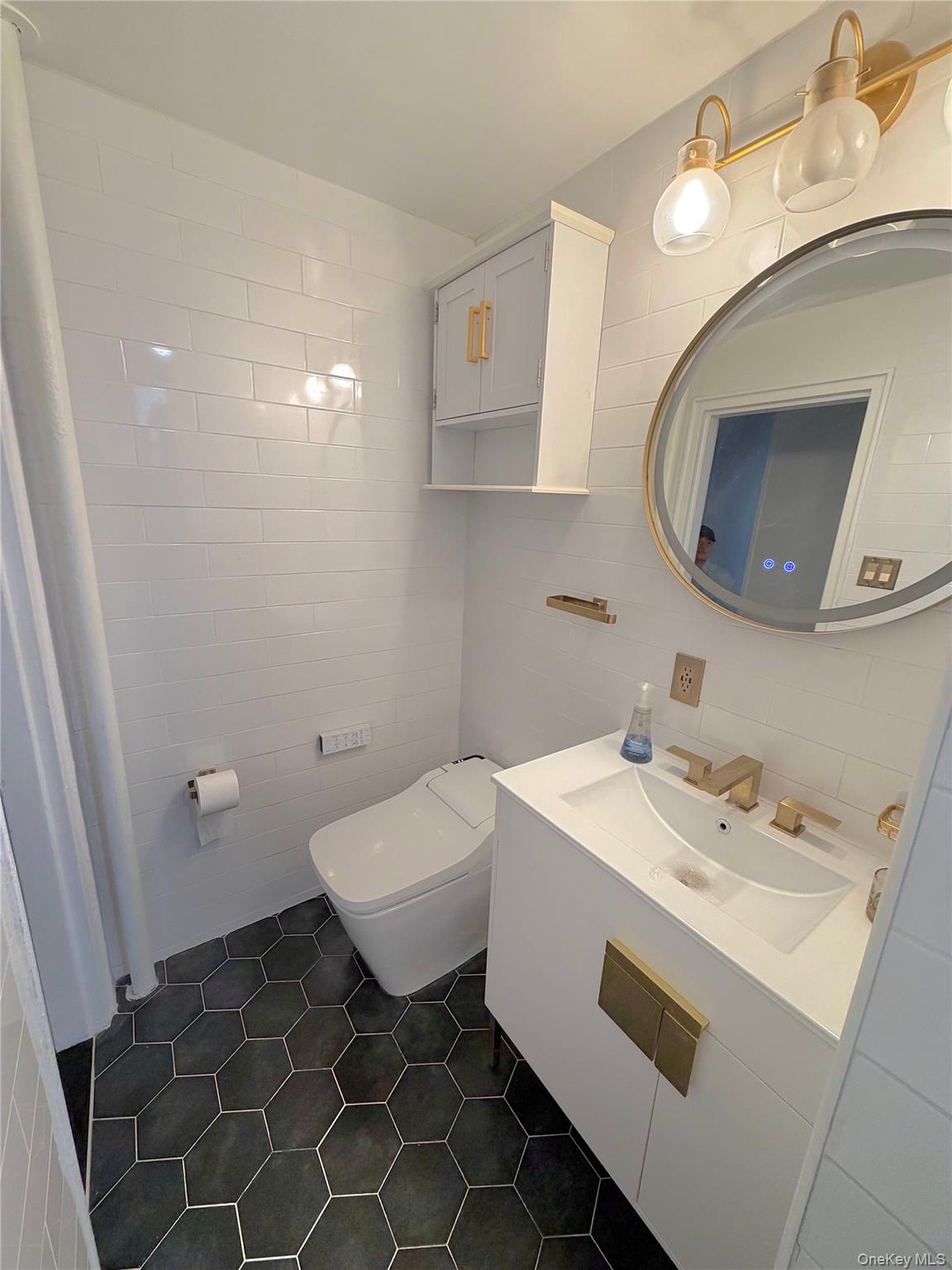 22-27 76th Street B2 Property Photo 23