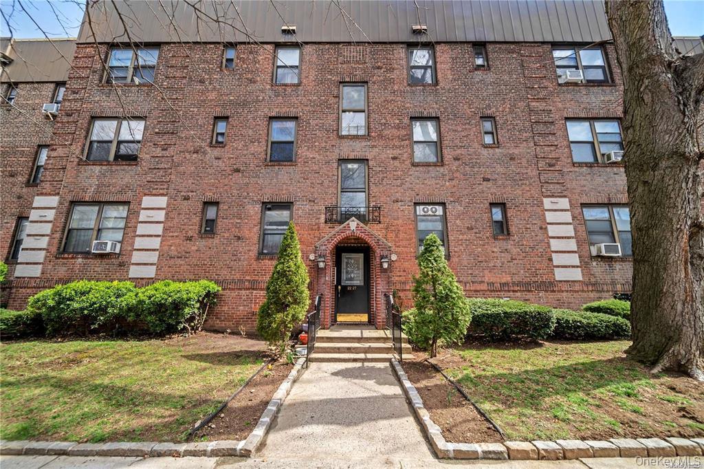 22-27 76th Street B2 Property Photo 24