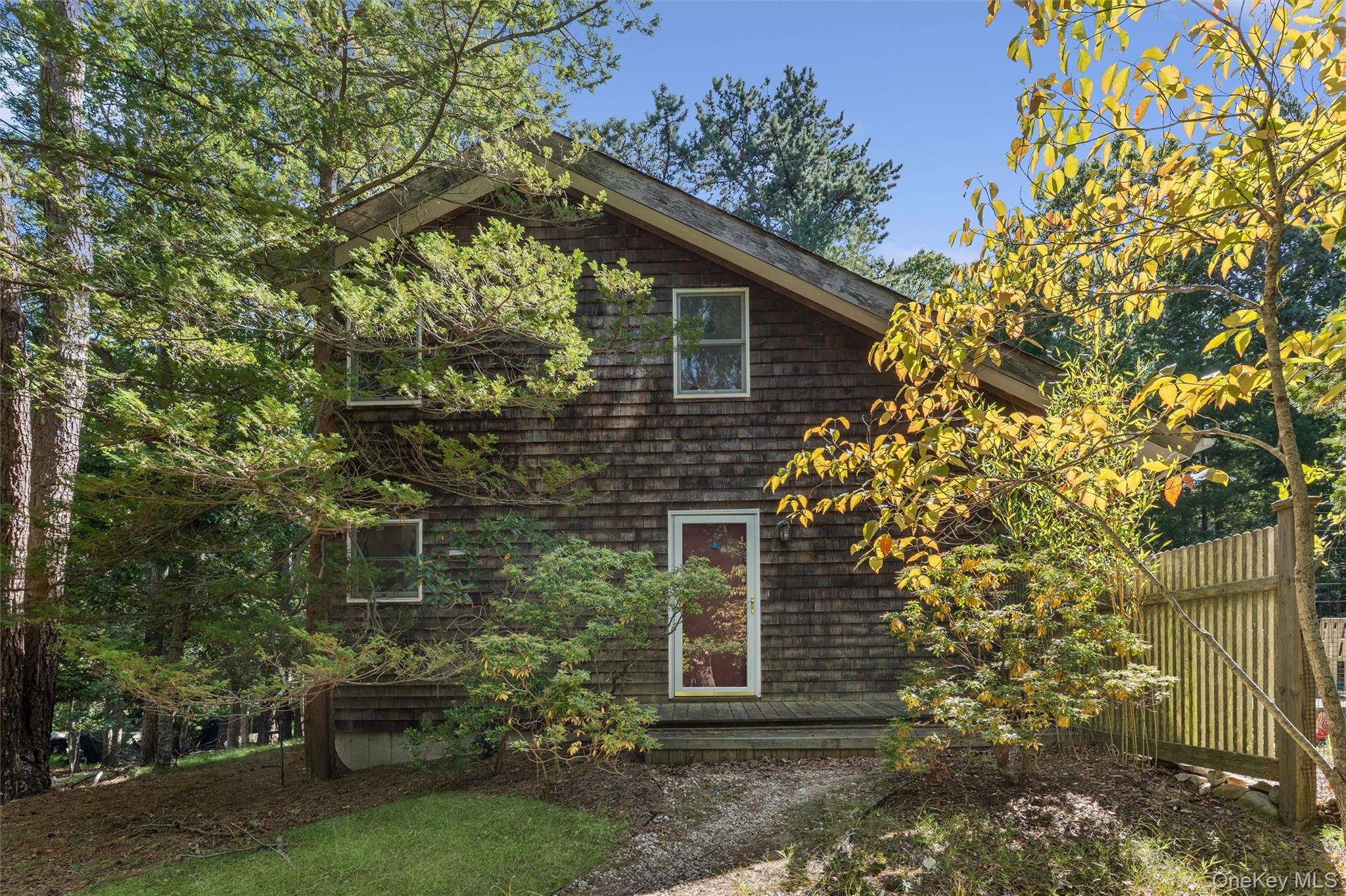 9 Tillinghast Place Property Photo 1