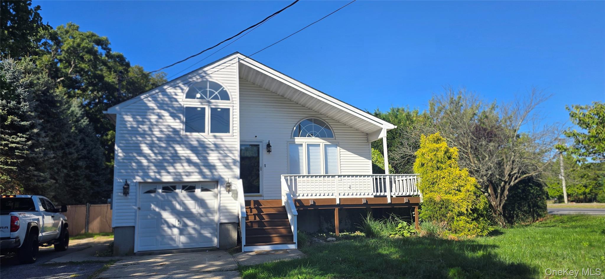 107 Parkview Drive Property Photo 1