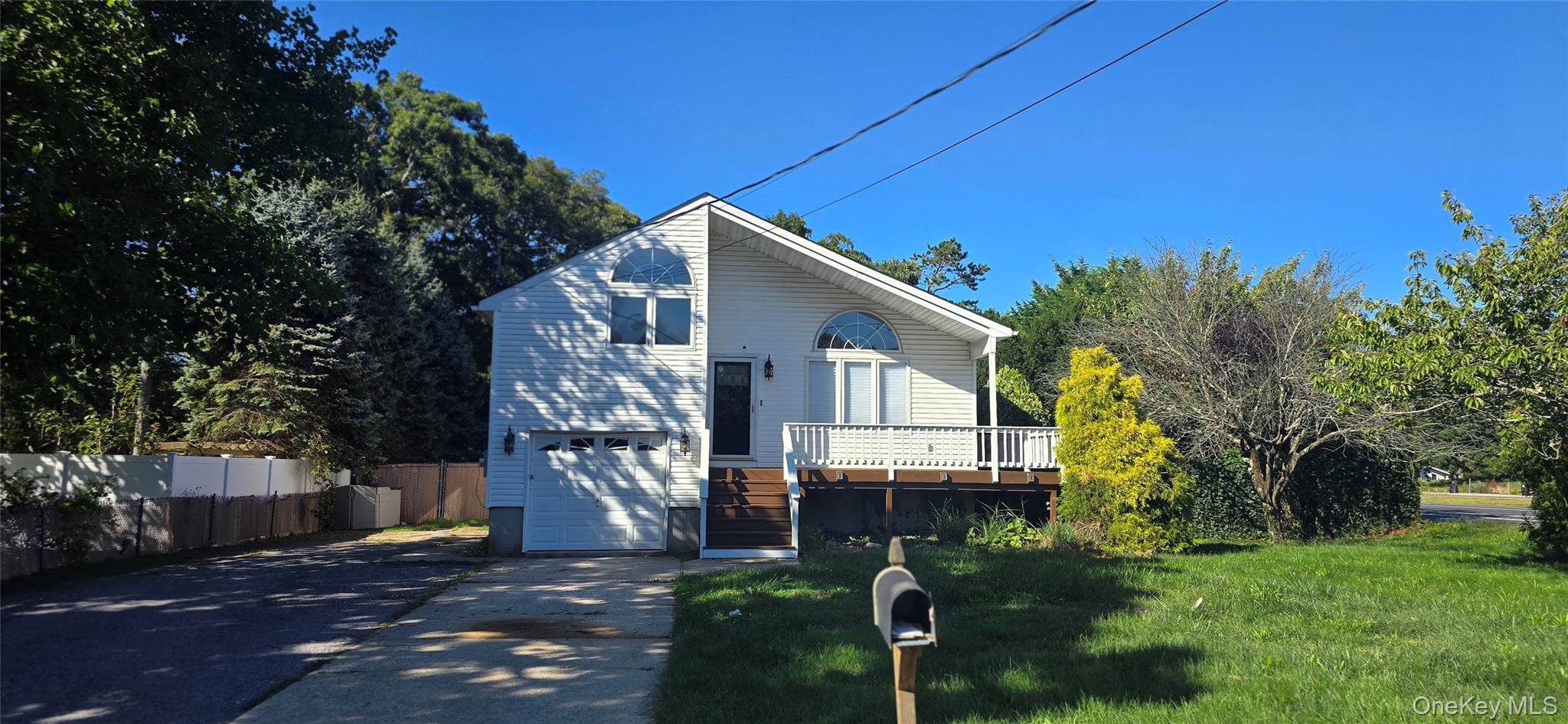 107 Parkview Drive Property Photo 2