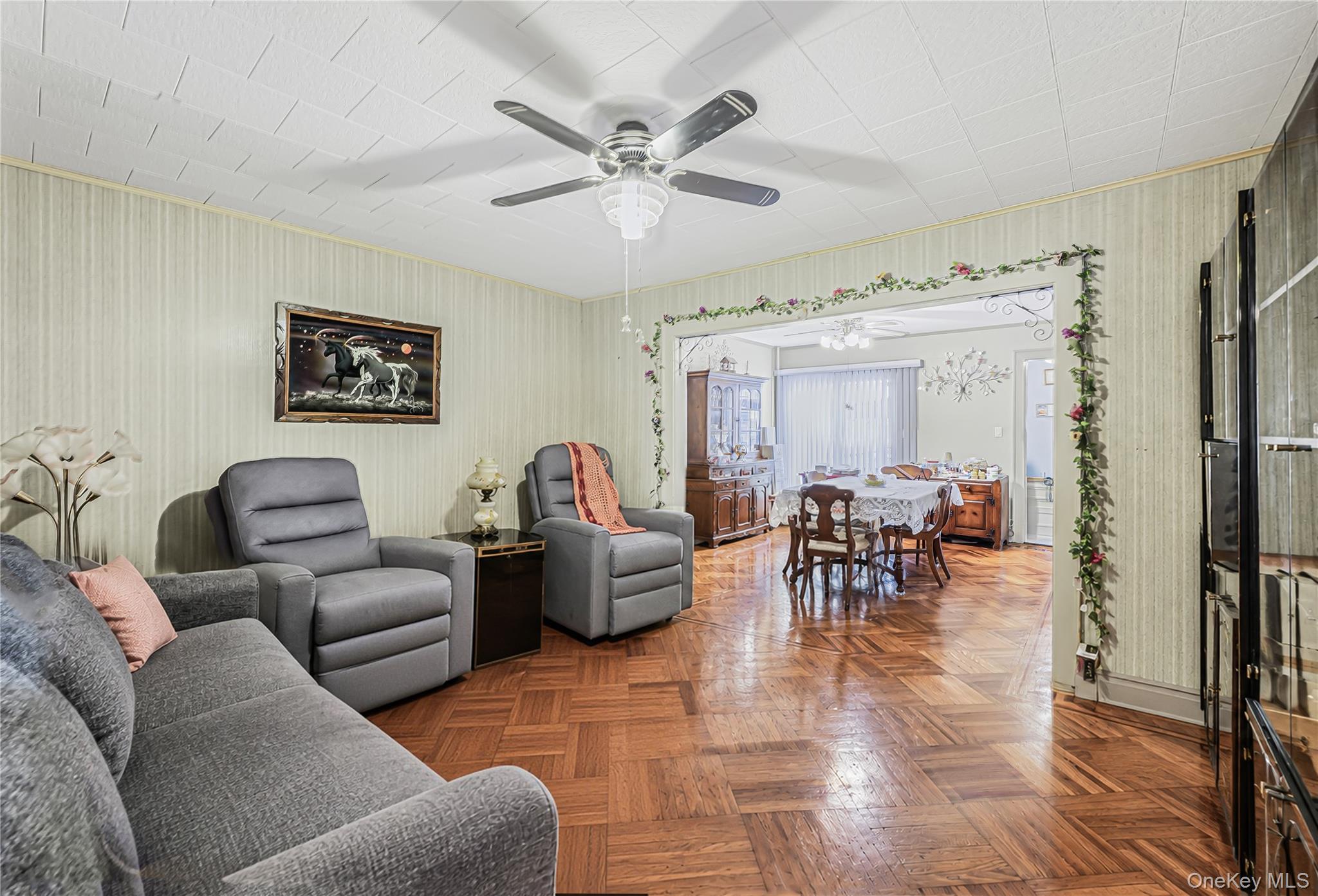 9307 76th Street Property Photo 21