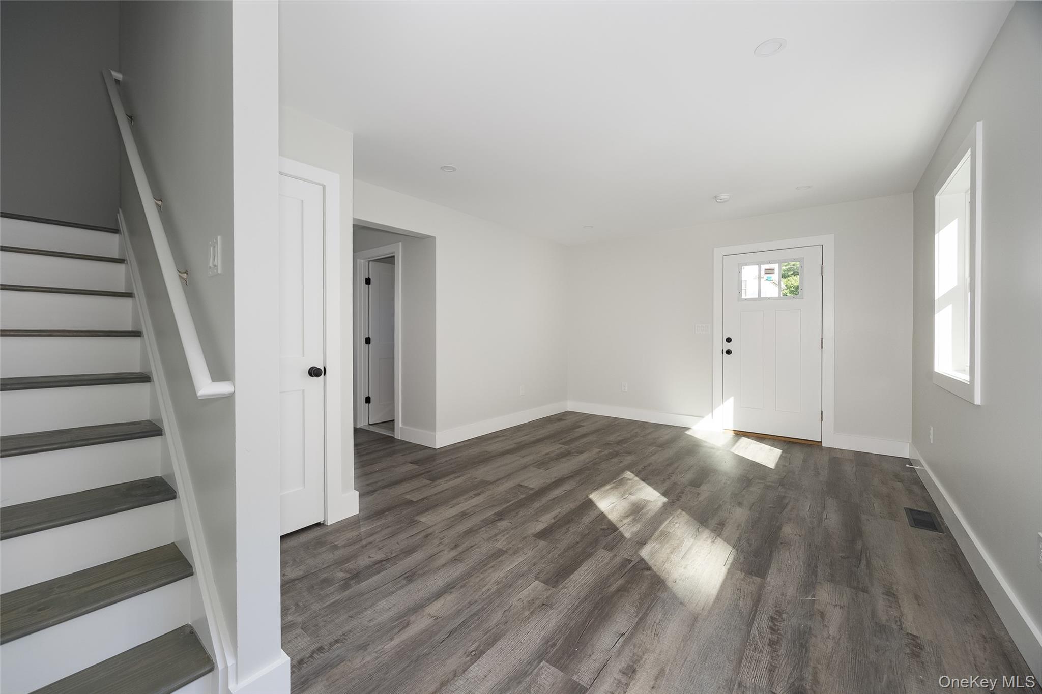 7 Douglas Street A Property Photo 6
