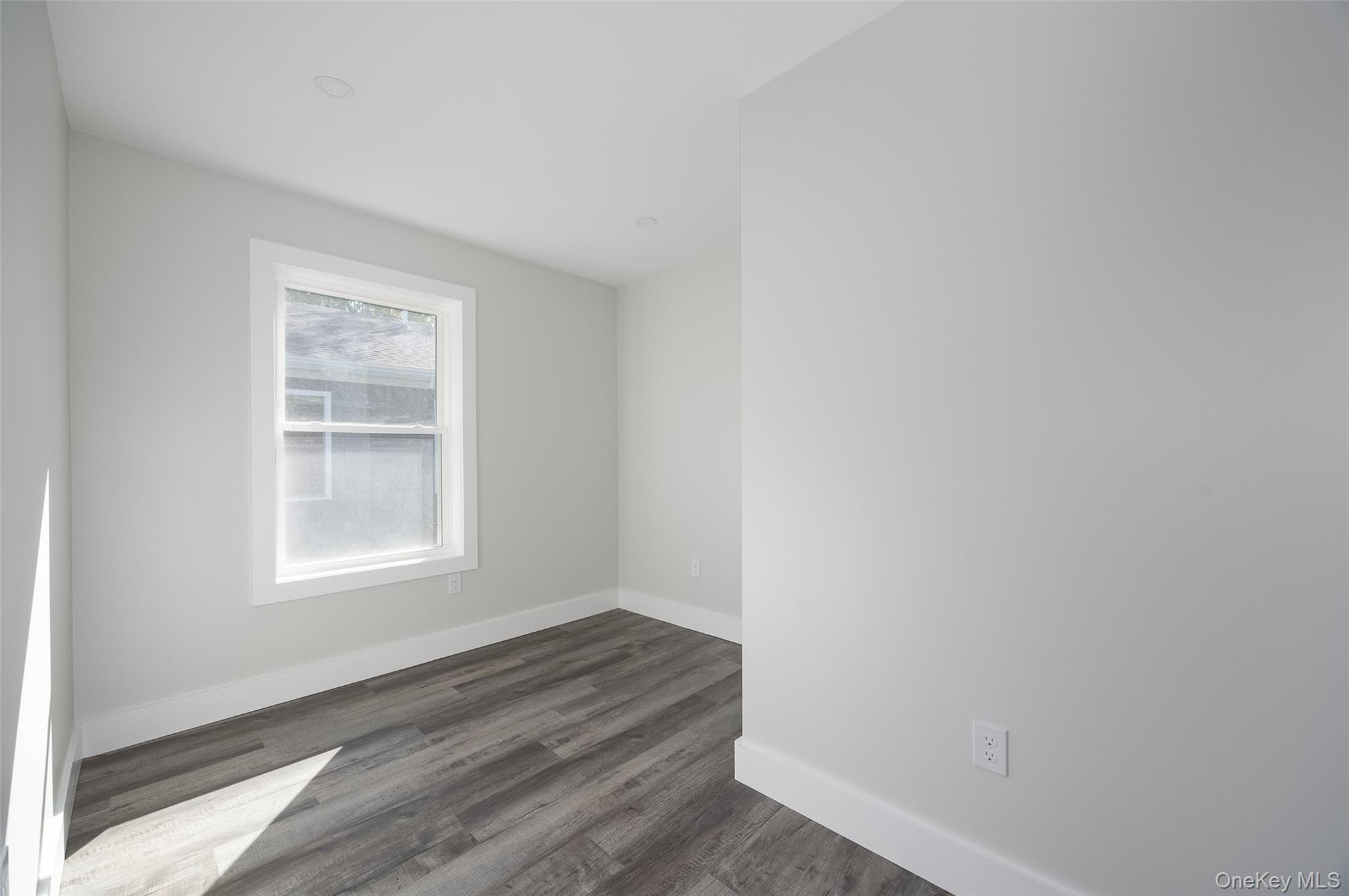 7 Douglas Street A Property Photo 14