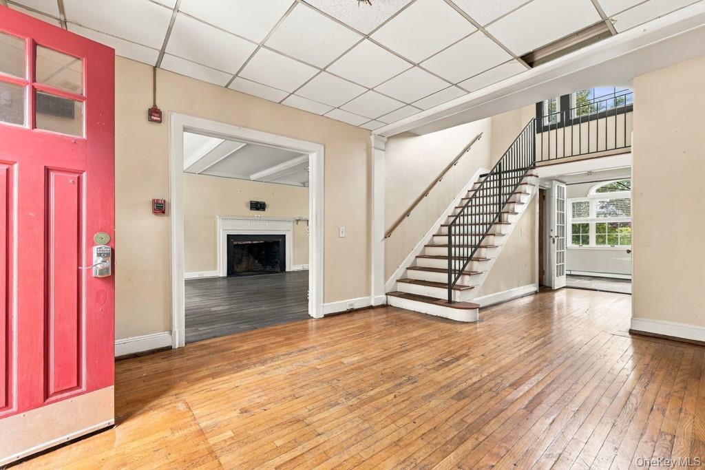 600 Bedford Road Property Photo 4