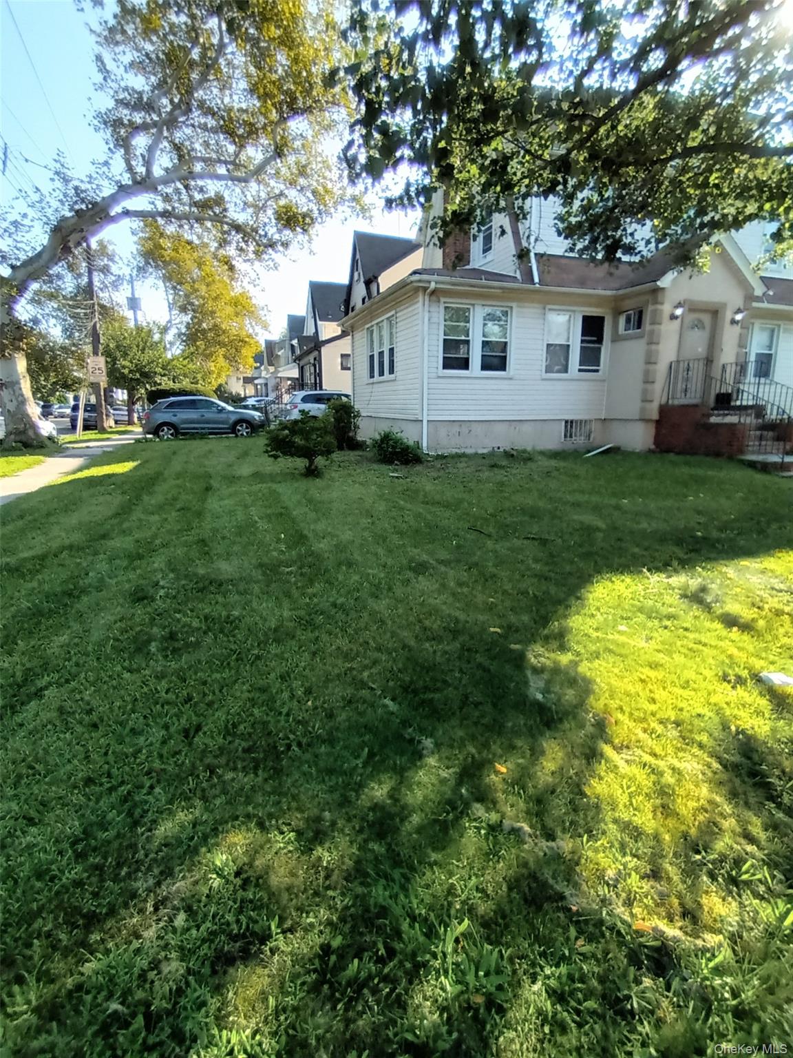 17704 137th Avenue Property Photo 4