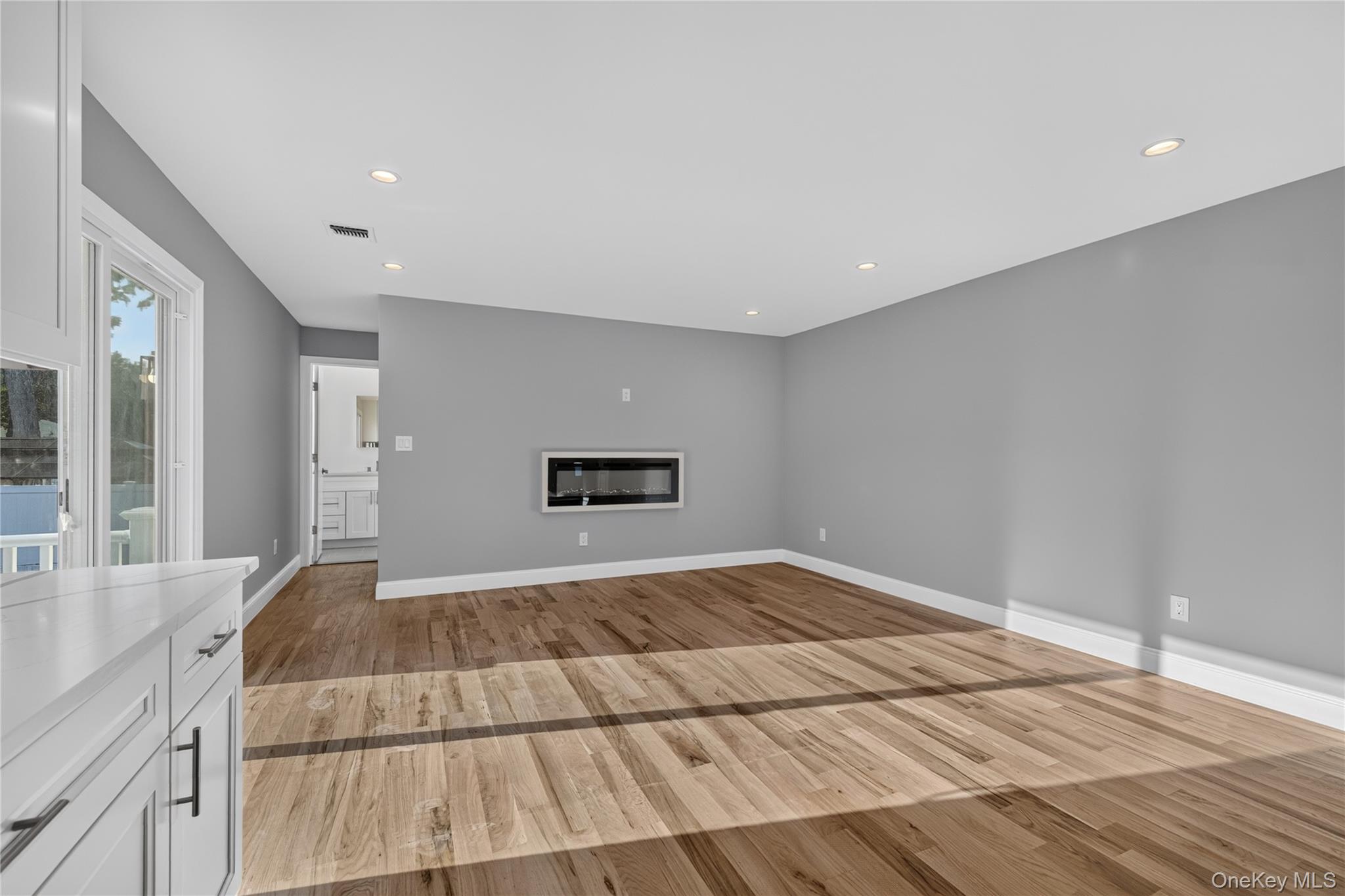 9 Oswego Place Property Photo 16