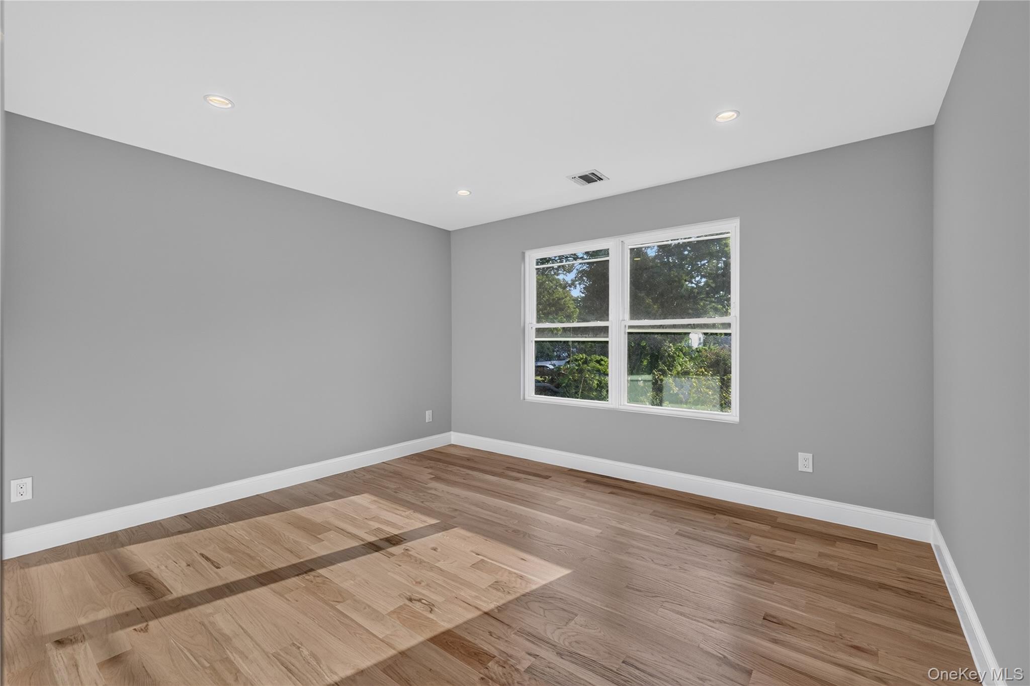 9 Oswego Place Property Photo 26