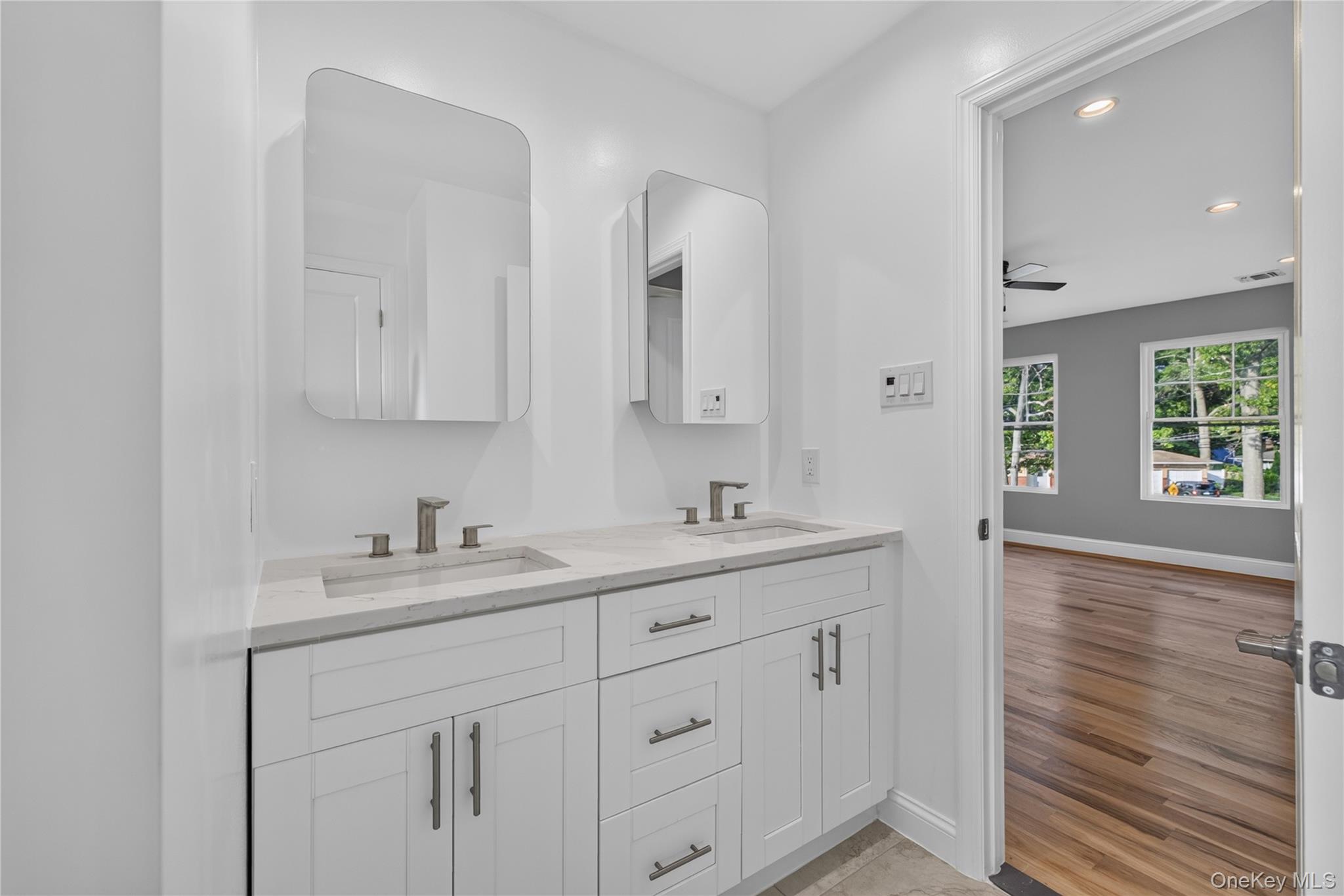 9 Oswego Place Property Photo 30