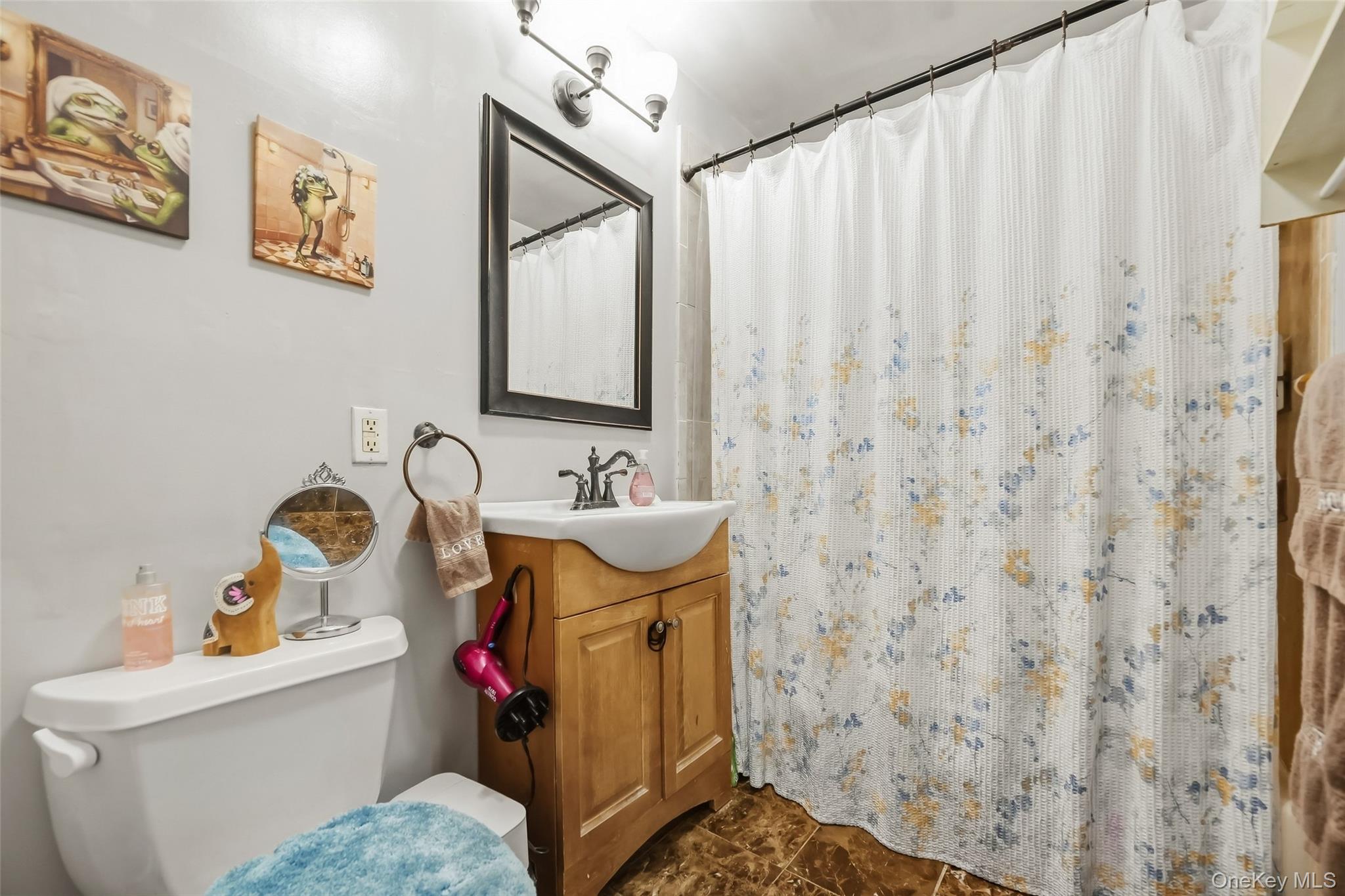 15 Elm Street Property Photo 16