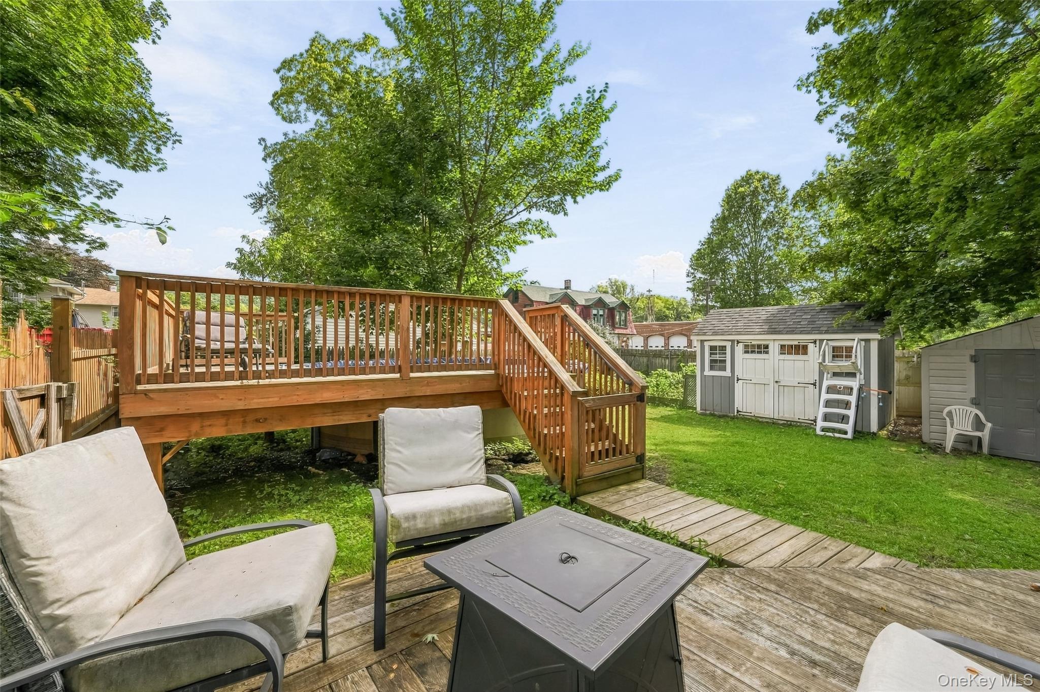 15 Elm Street Property Photo 21