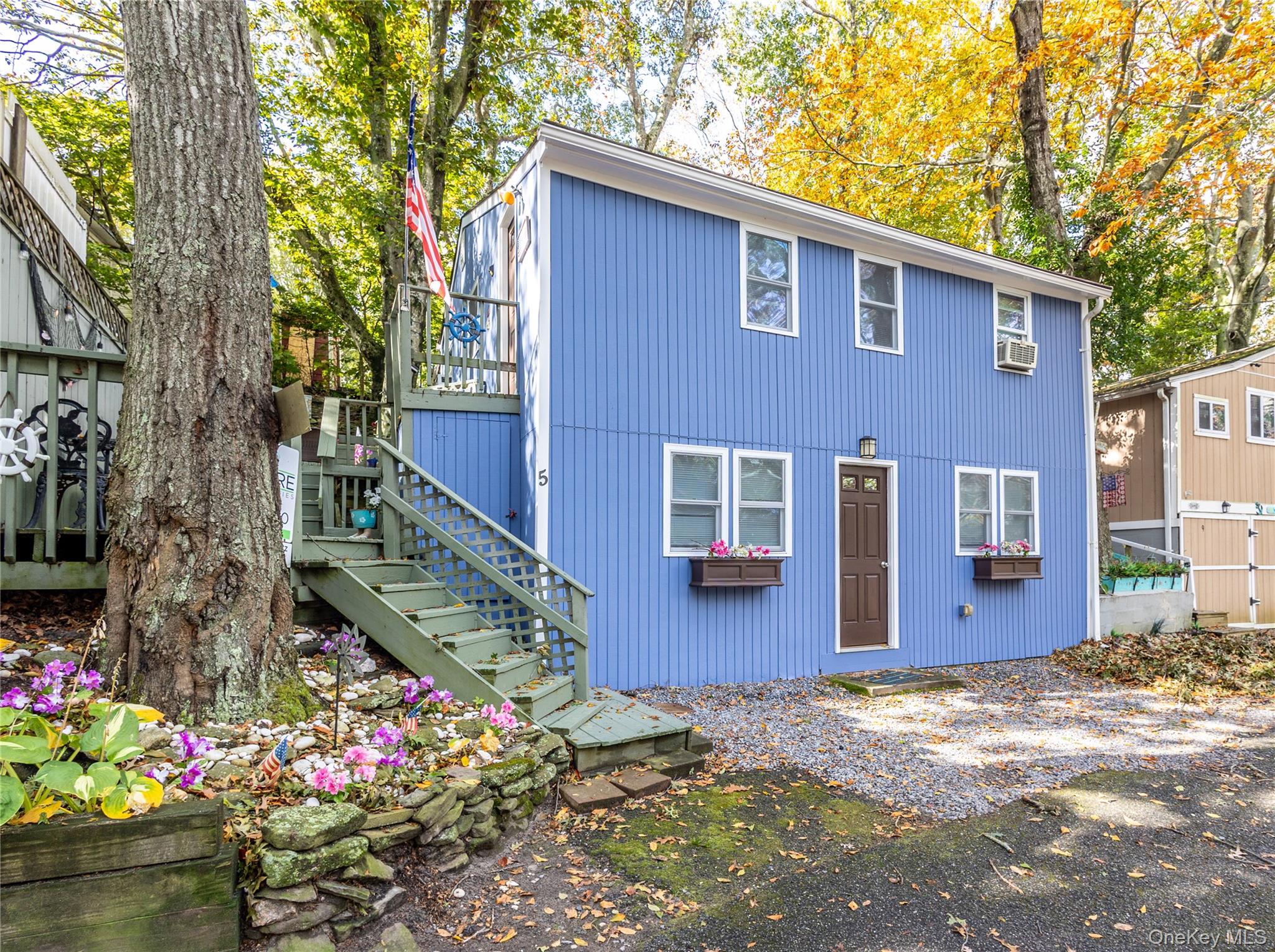 5 Surfway Property Photo 1