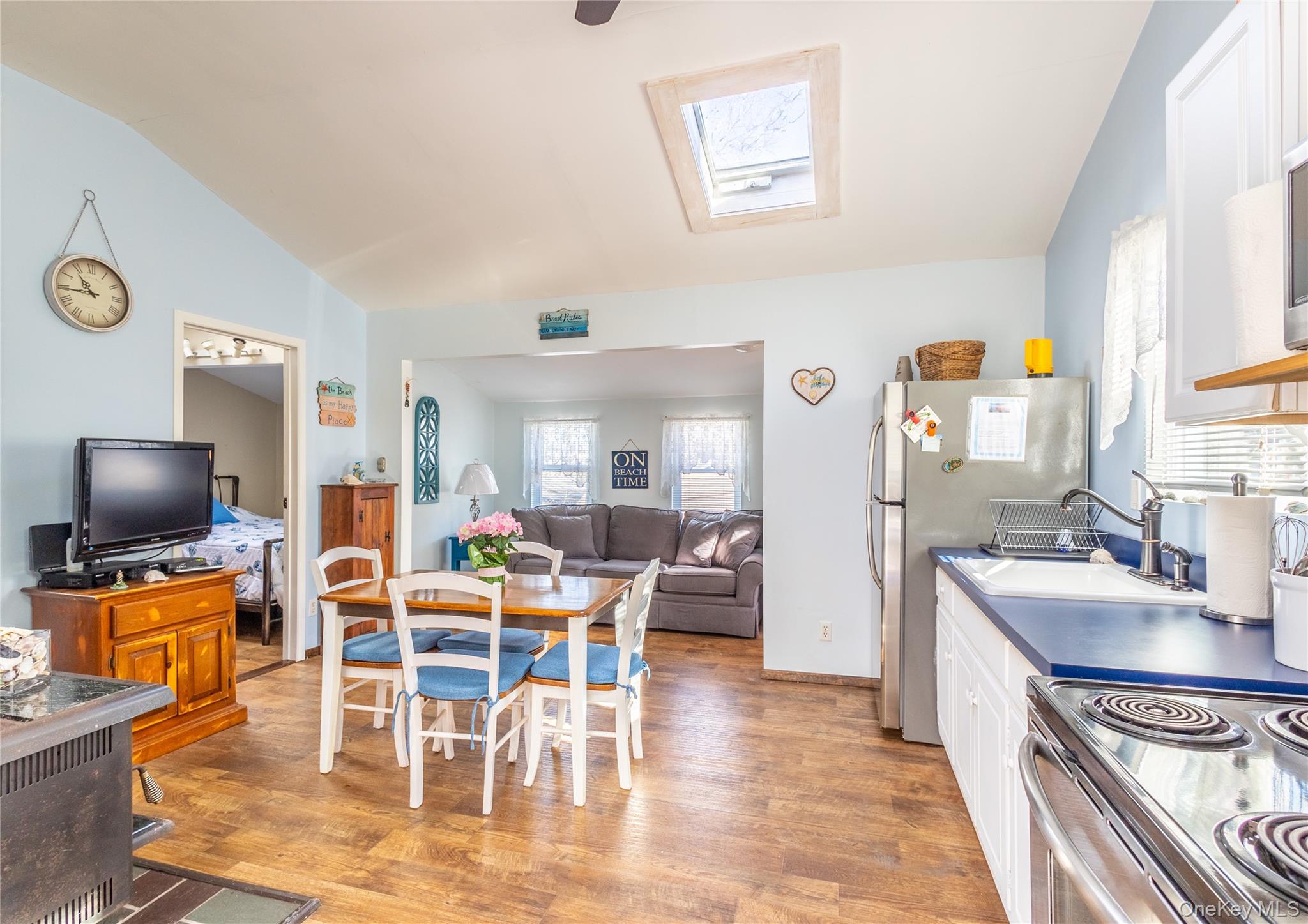 5 Surfway Property Photo 8