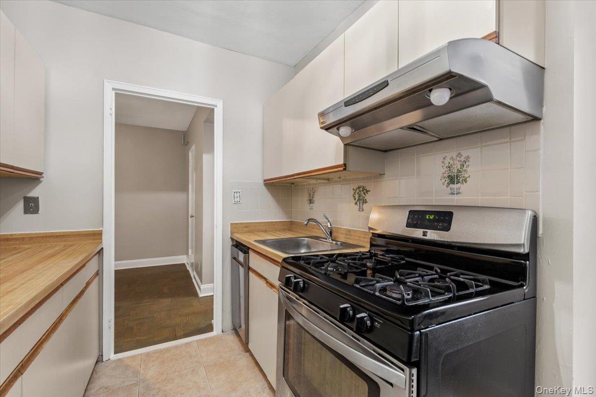 16 N Broadway 5c Property Photo 15