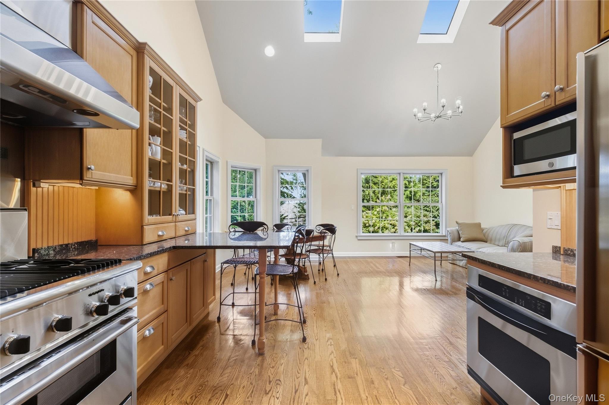 165 High Street Property Photo 11
