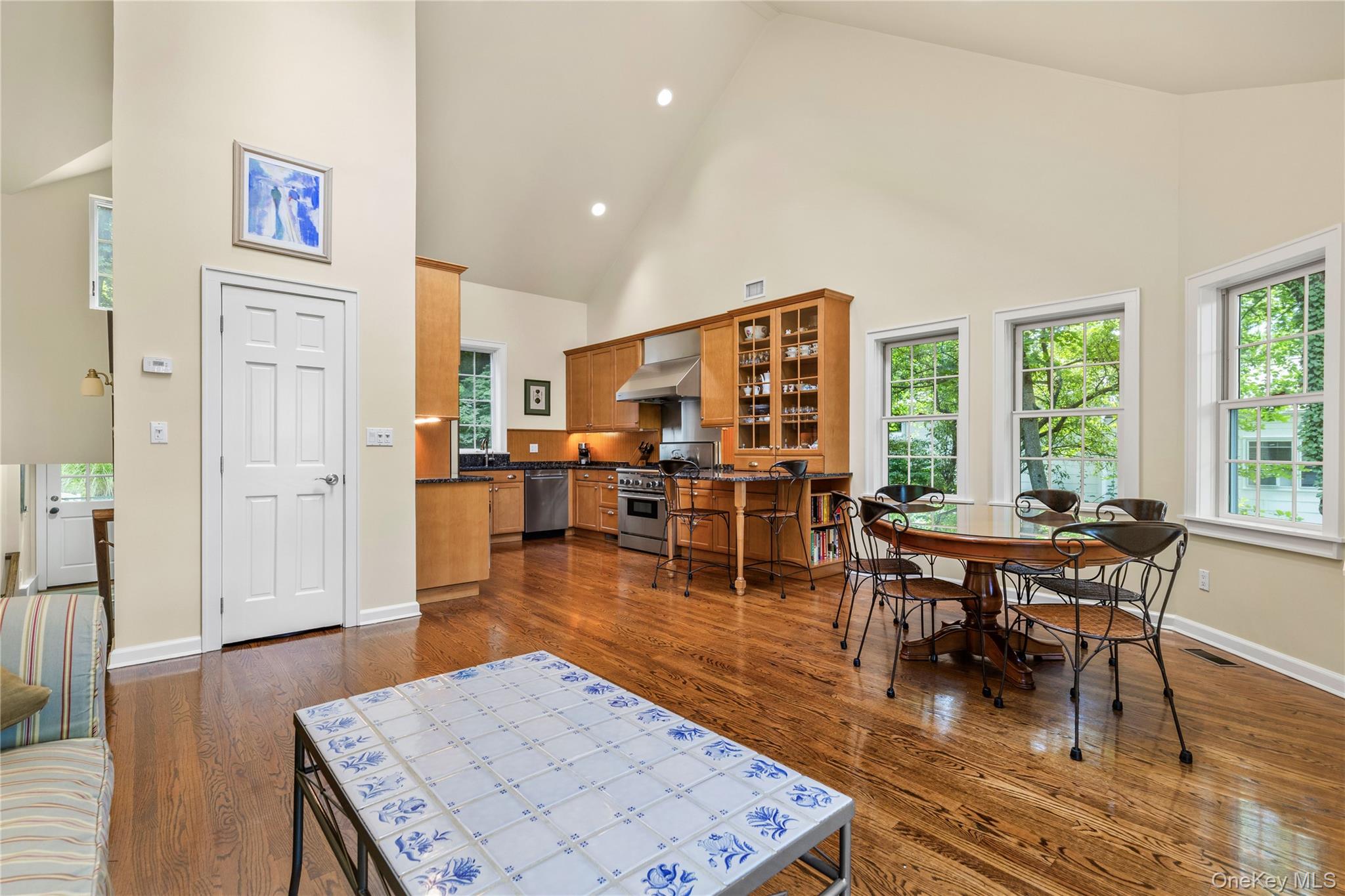 165 High Street Property Photo 15