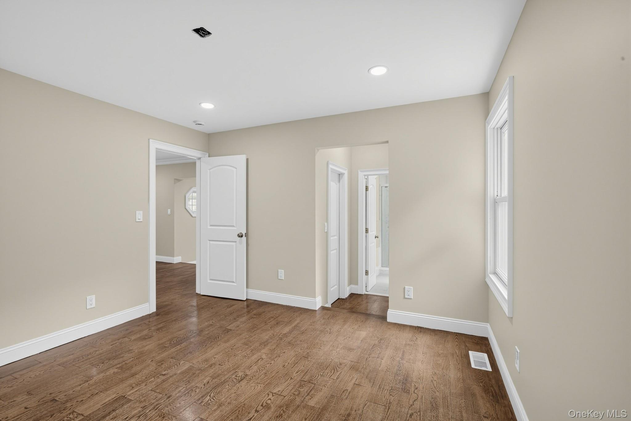 355 Forest Lane Property Photo 18