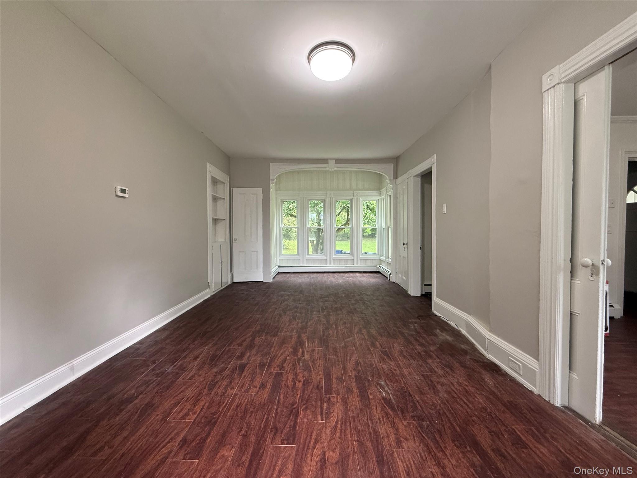 547 #a King Street Property Photo 6