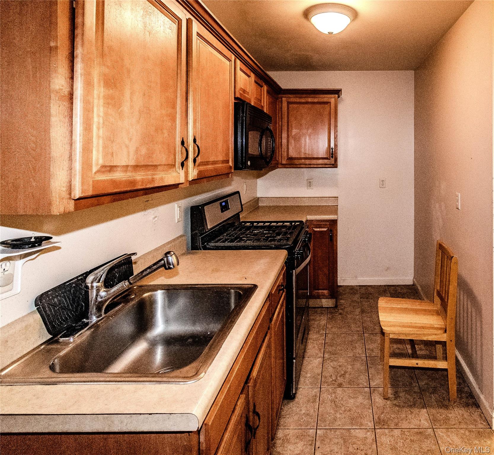28 3rd Street Property Photo 32
