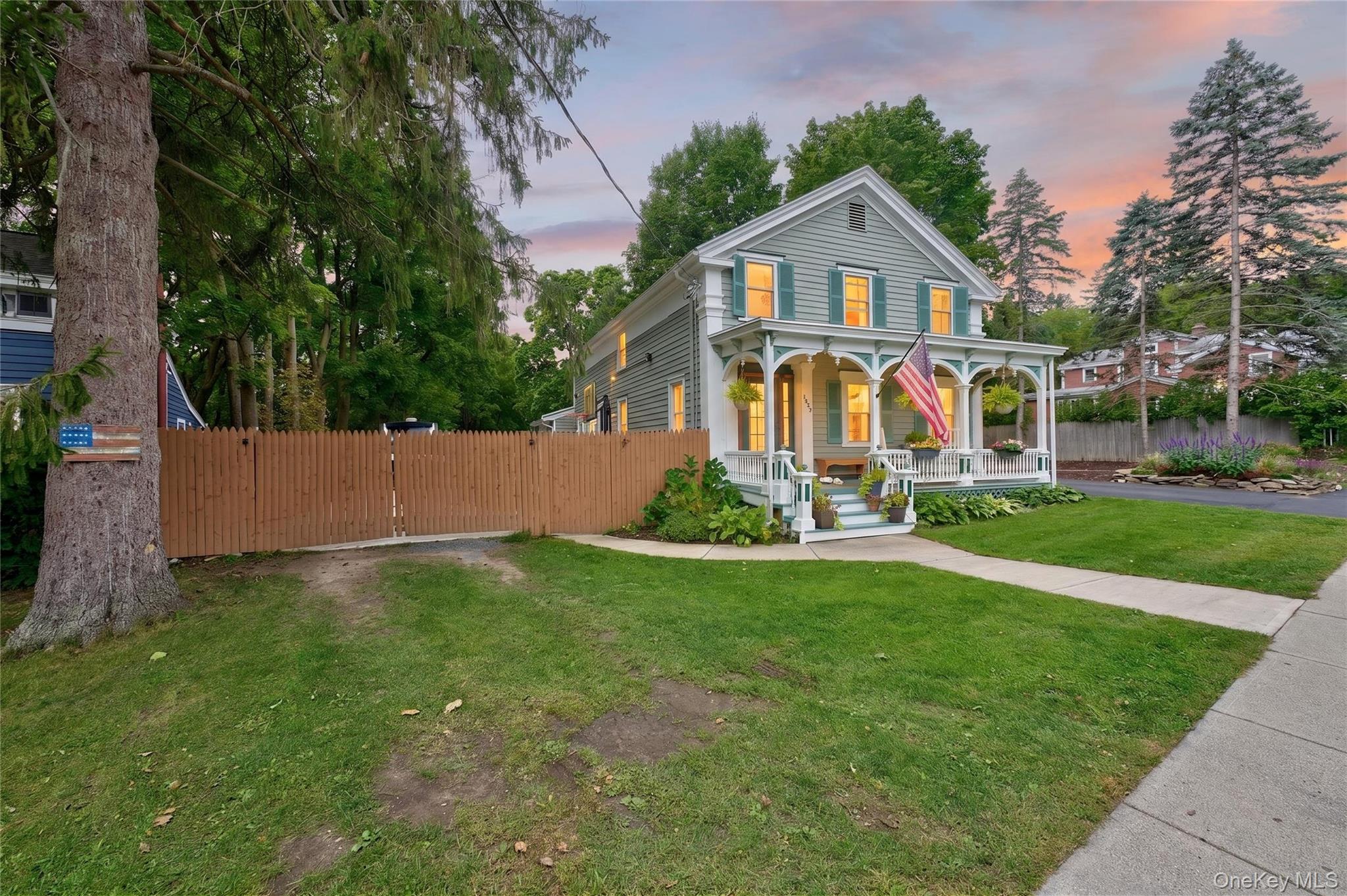 1407 Albany Avenue Property Photo 4