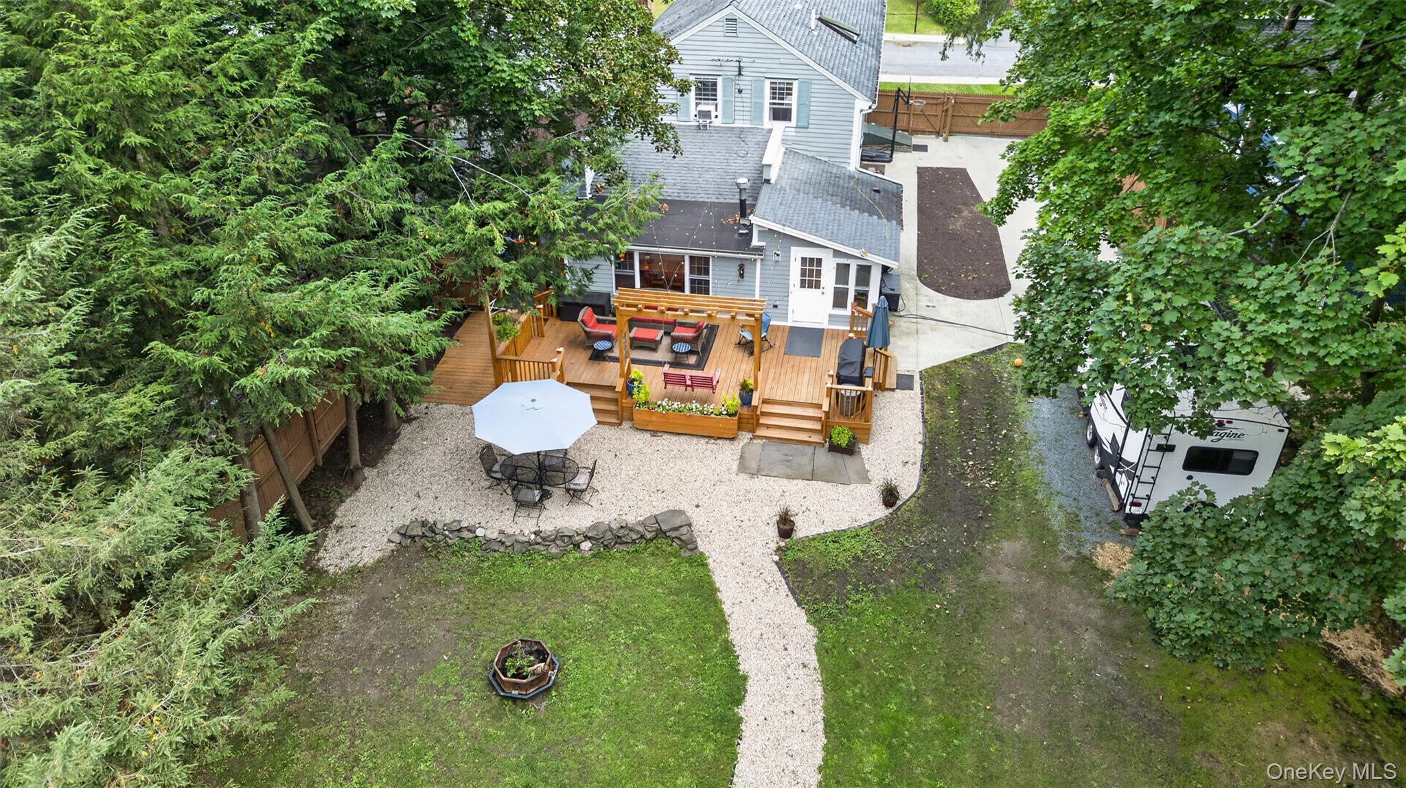 1407 Albany Avenue Property Photo 36