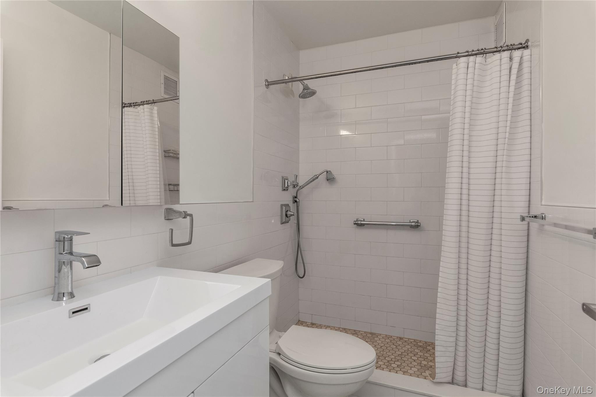 2 Bay Club Drive 20-o Property Photo 18