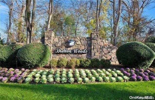 924 Skyline Drive Property Photo 2