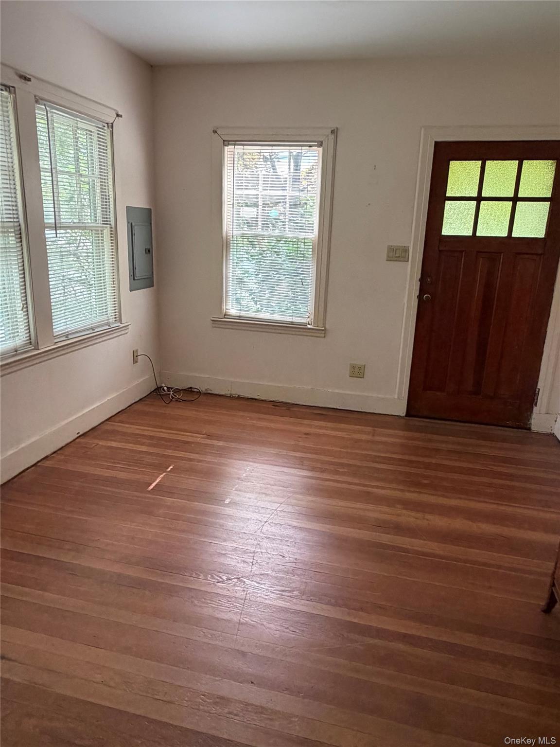 54 Robin Road Property Photo 2