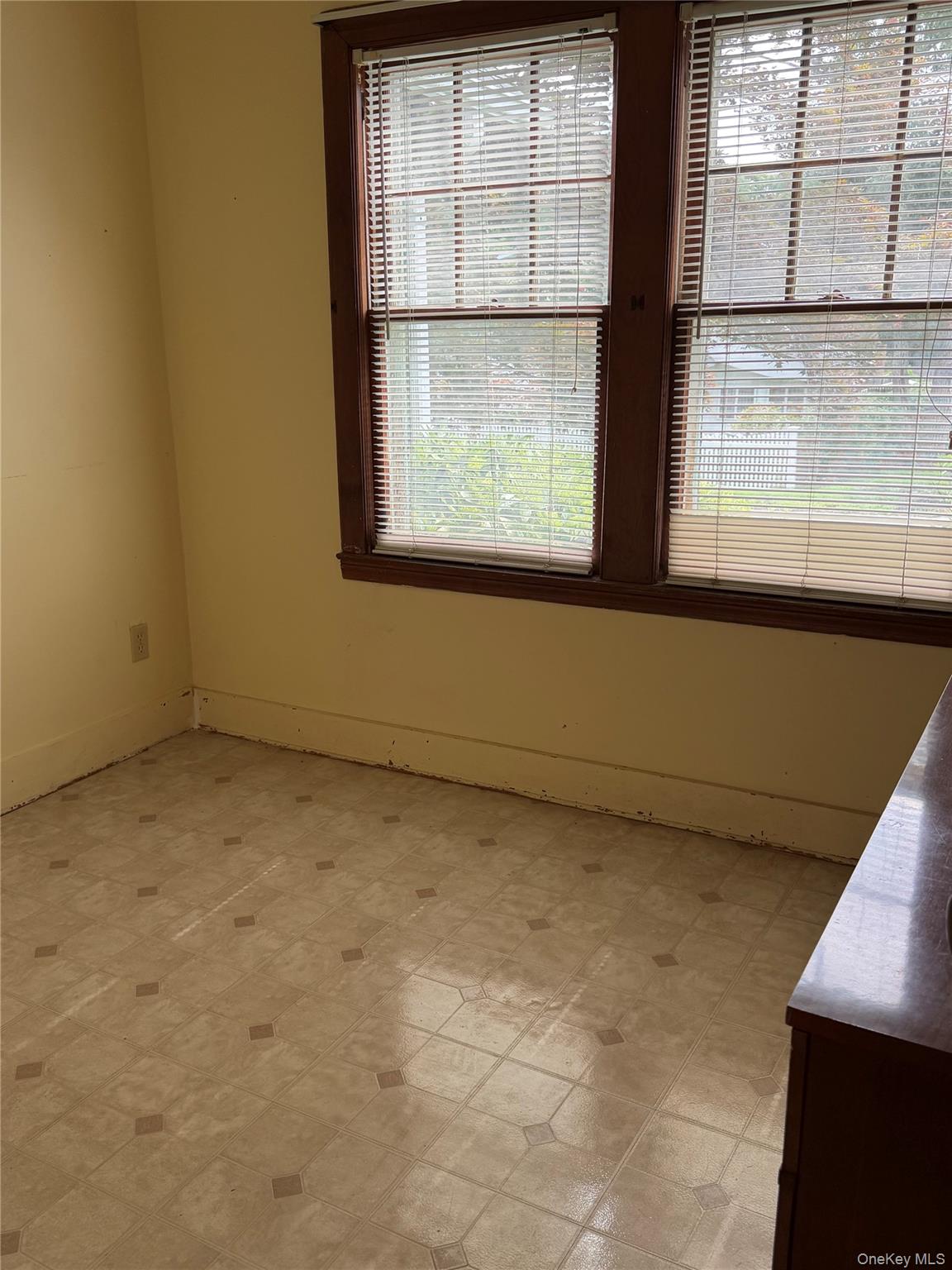 54 Robin Road Property Photo 6