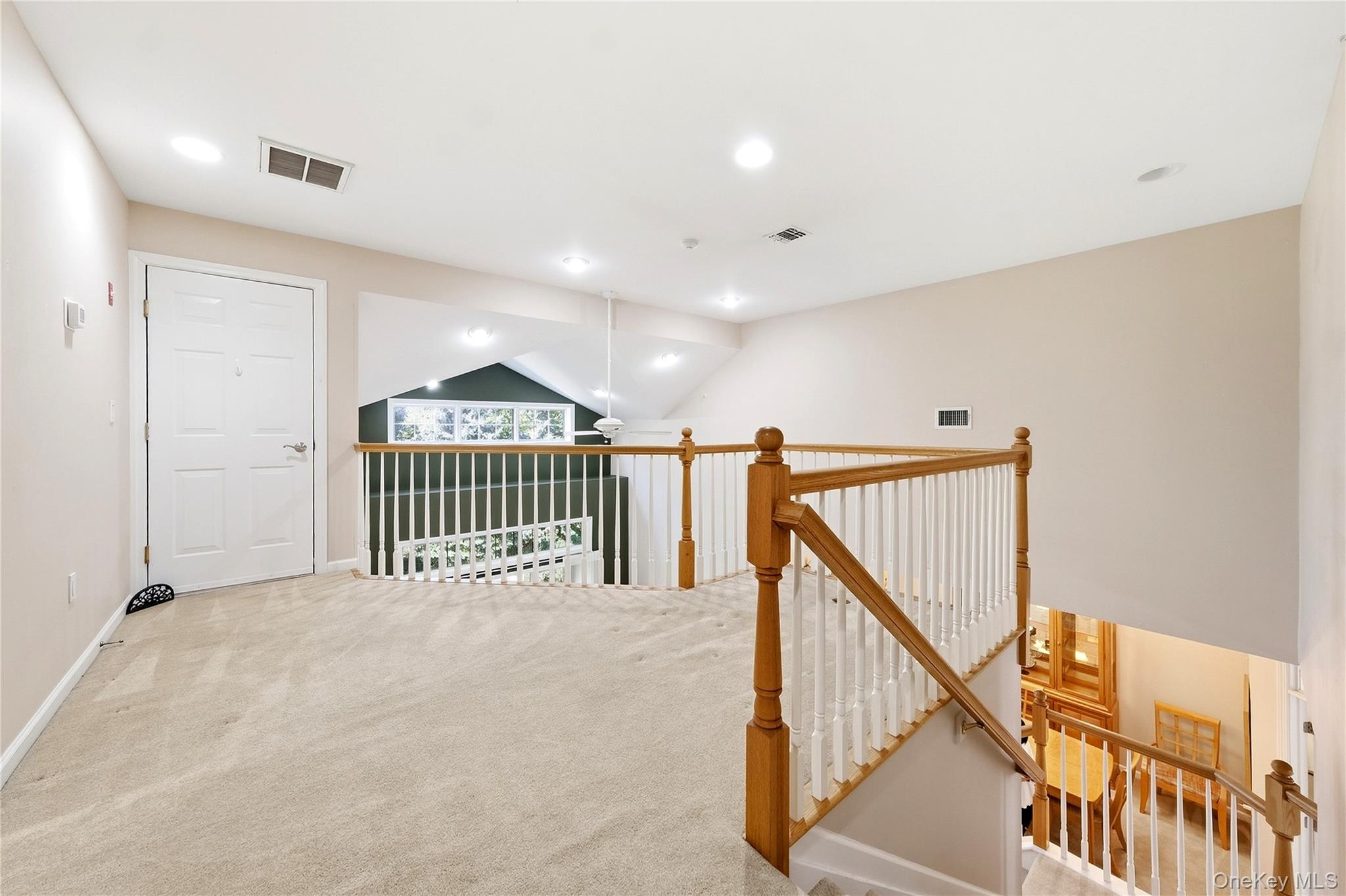 39 Symphony Drive Property Photo 28