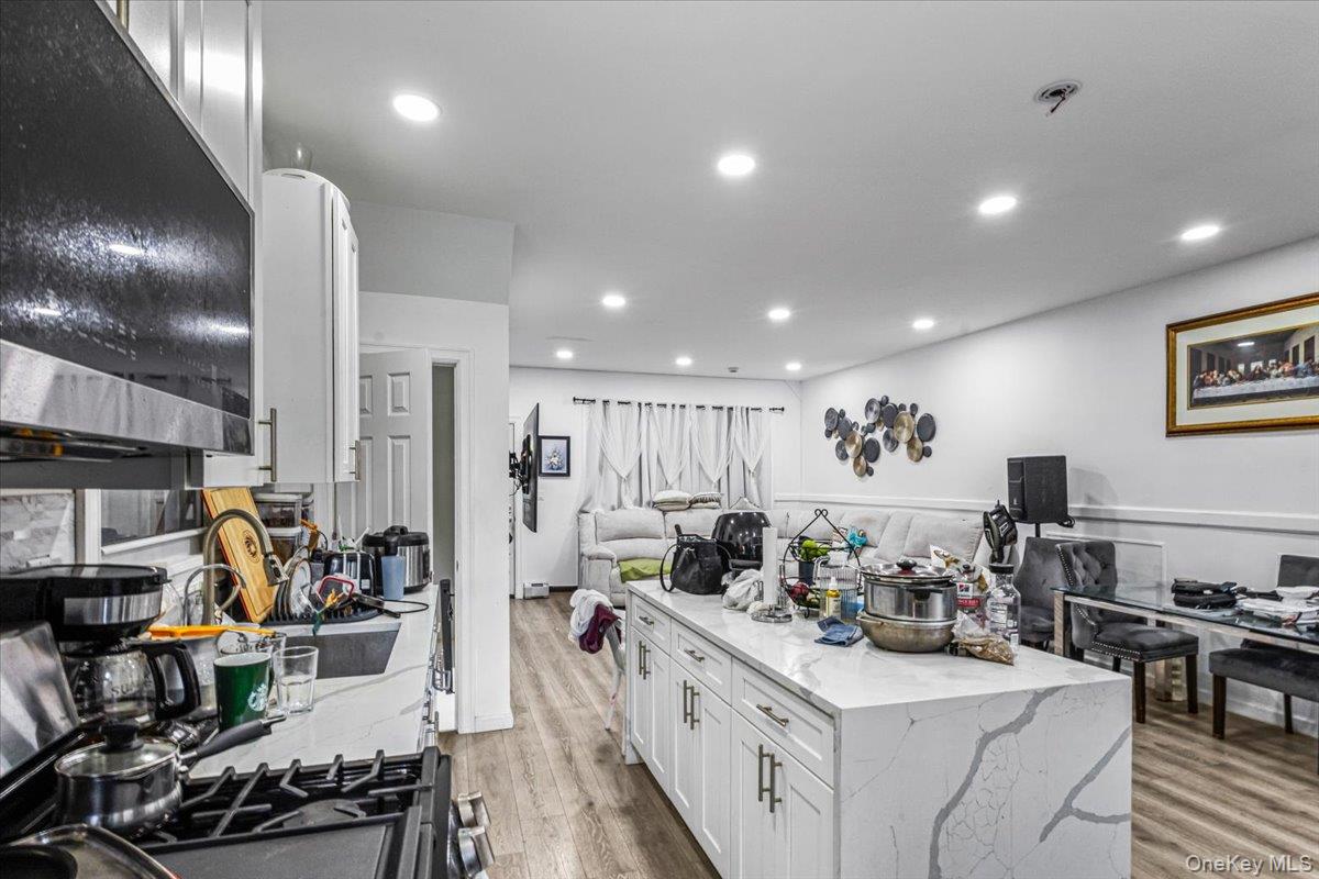 10351 101st Street Property Photo 5