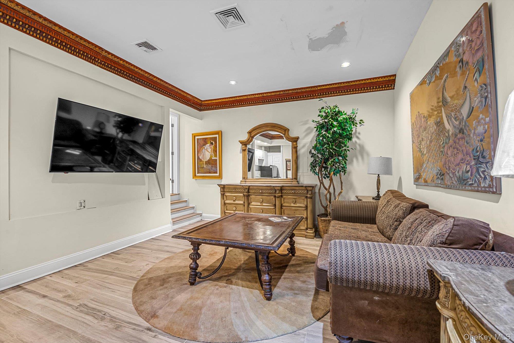 12 Gold Circle Property Photo 11