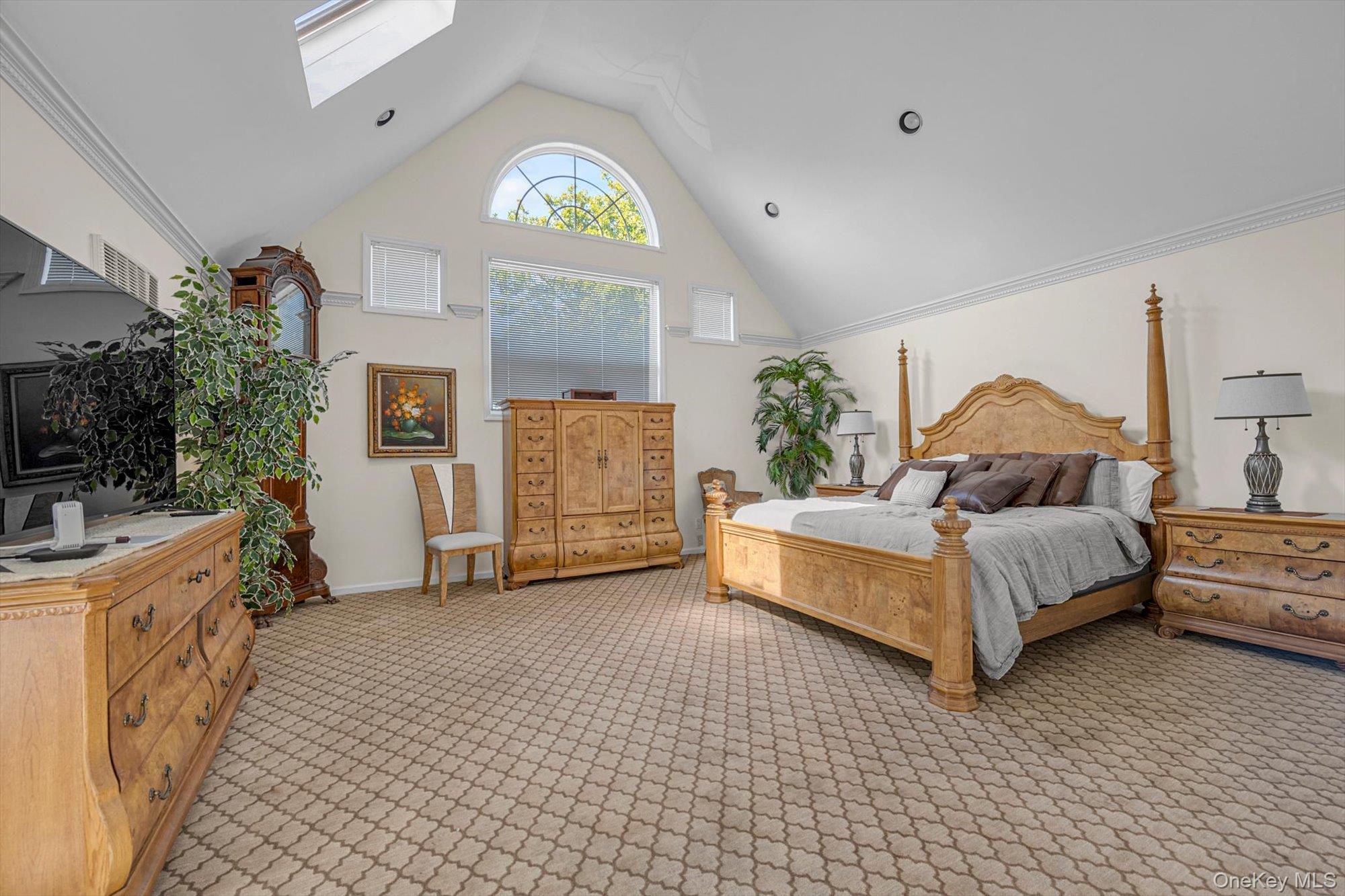 12 Gold Circle Property Photo 16
