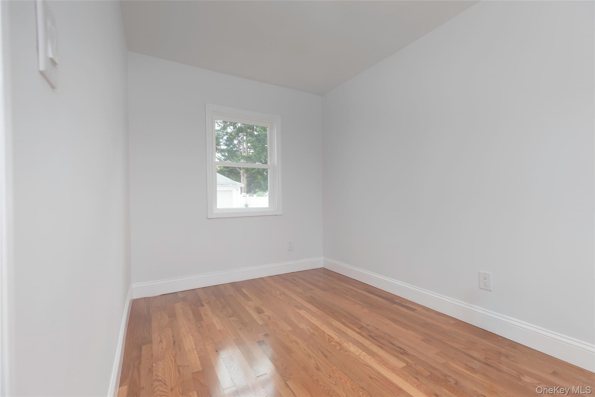 76 Wickes Avenue Property Photo 7