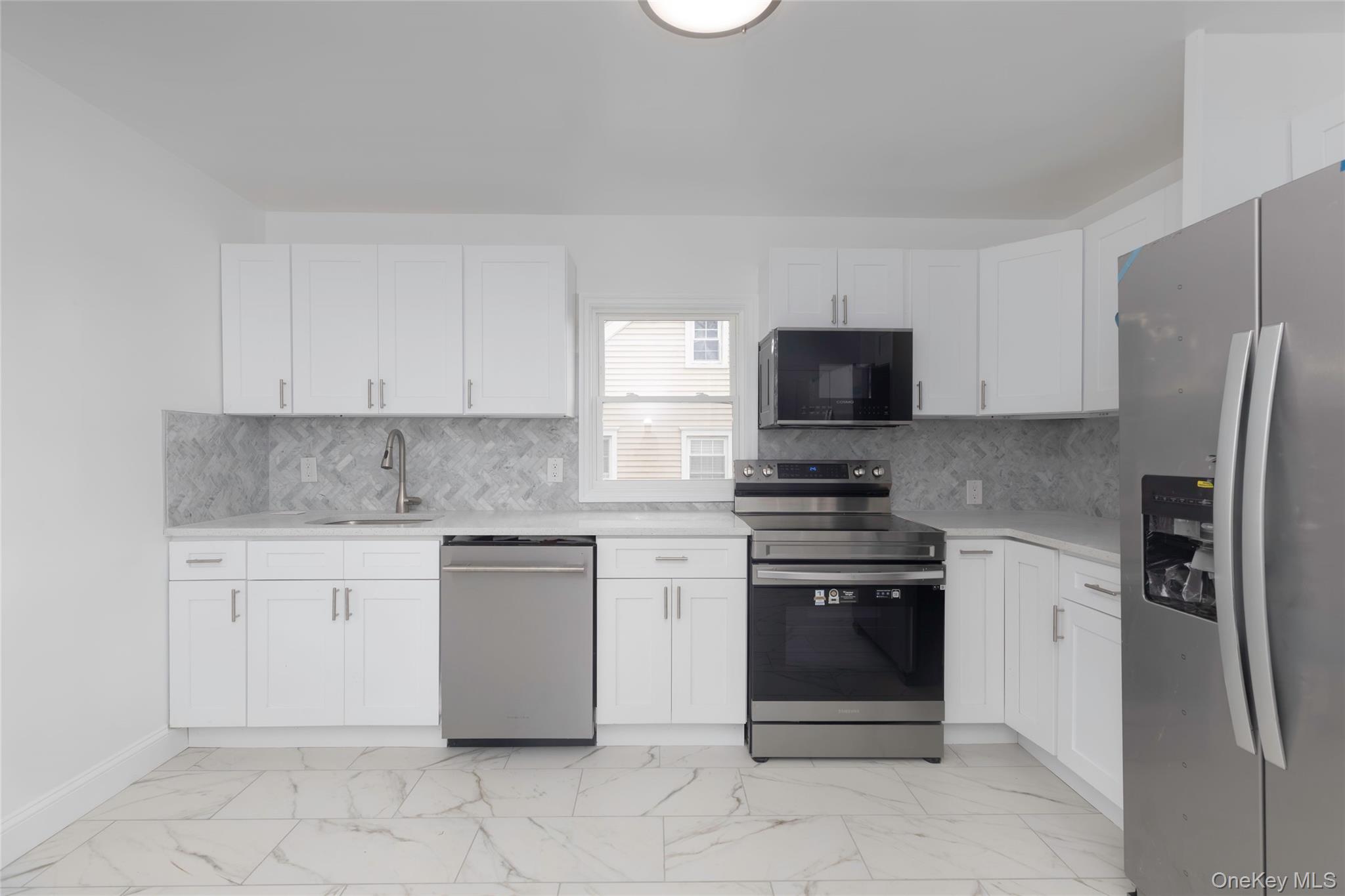 76 Wickes Avenue Property Photo 9