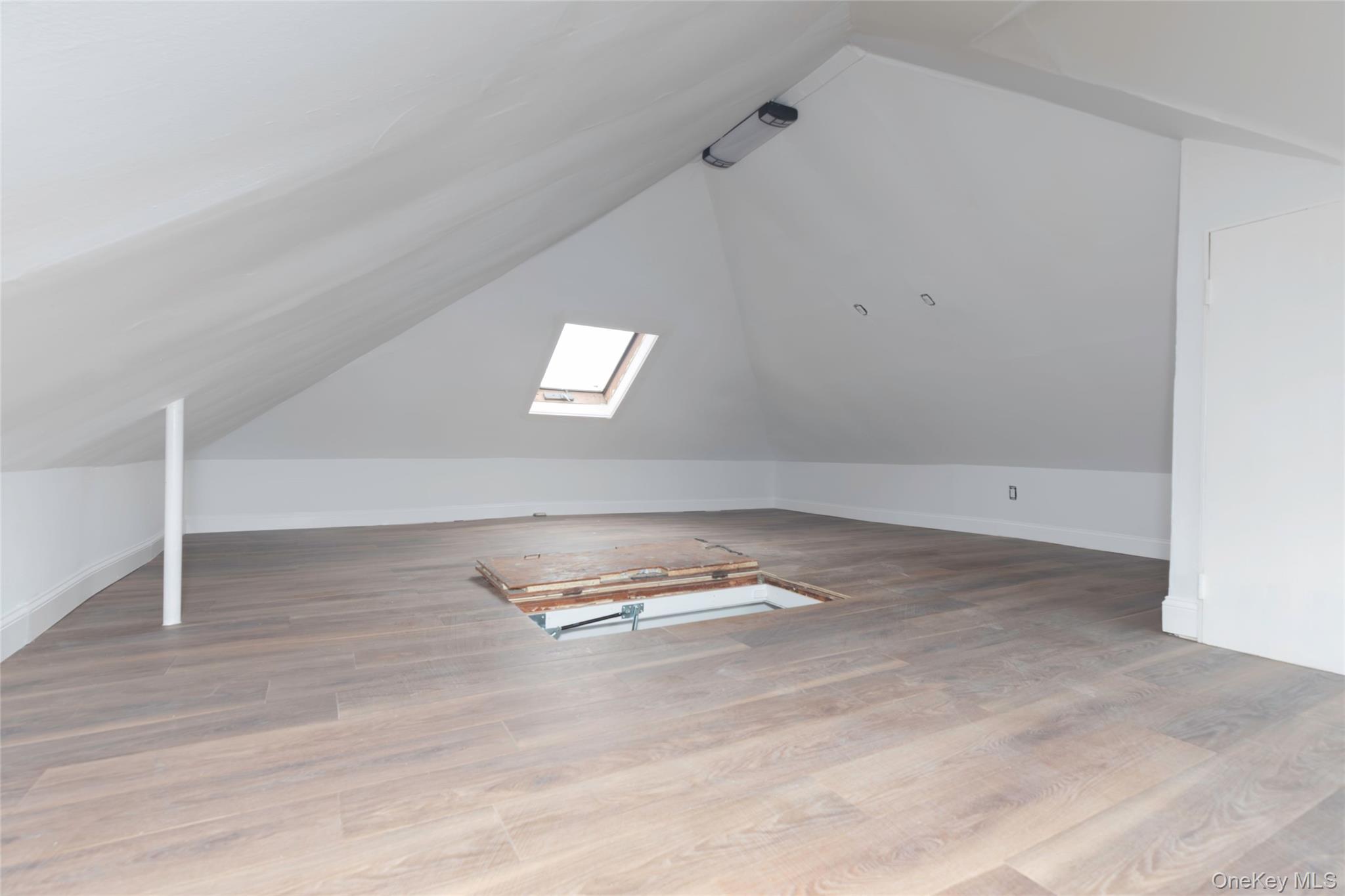 76 Wickes Avenue Property Photo 13